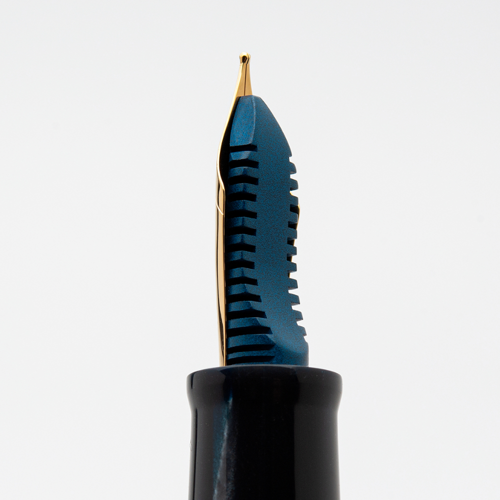 Leonardo Momento Magico Blue Abyss GT Fountain pen