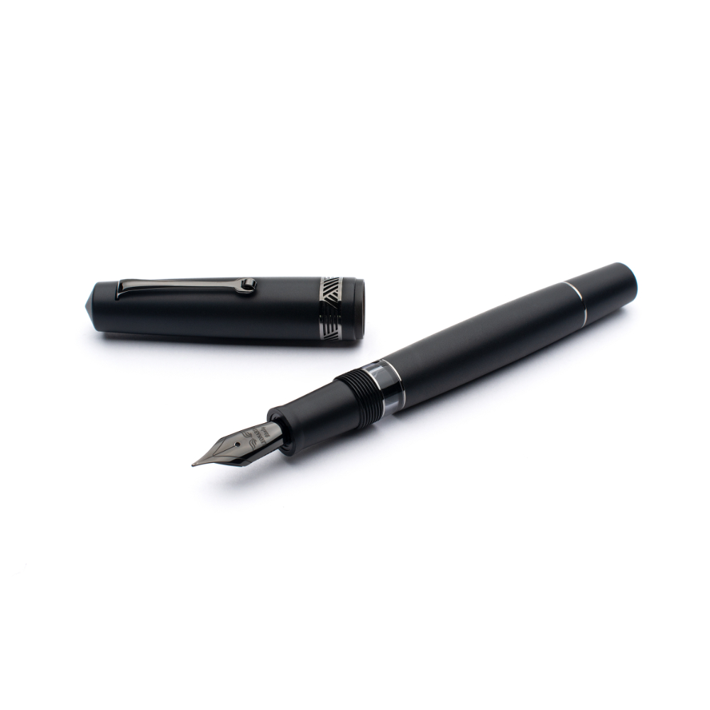 Leonardo Momento Magico Matte Black Anima Nera RT Fountain pen Leonardo Momento Magico Matte Black Anima Nera RT Fountain pen