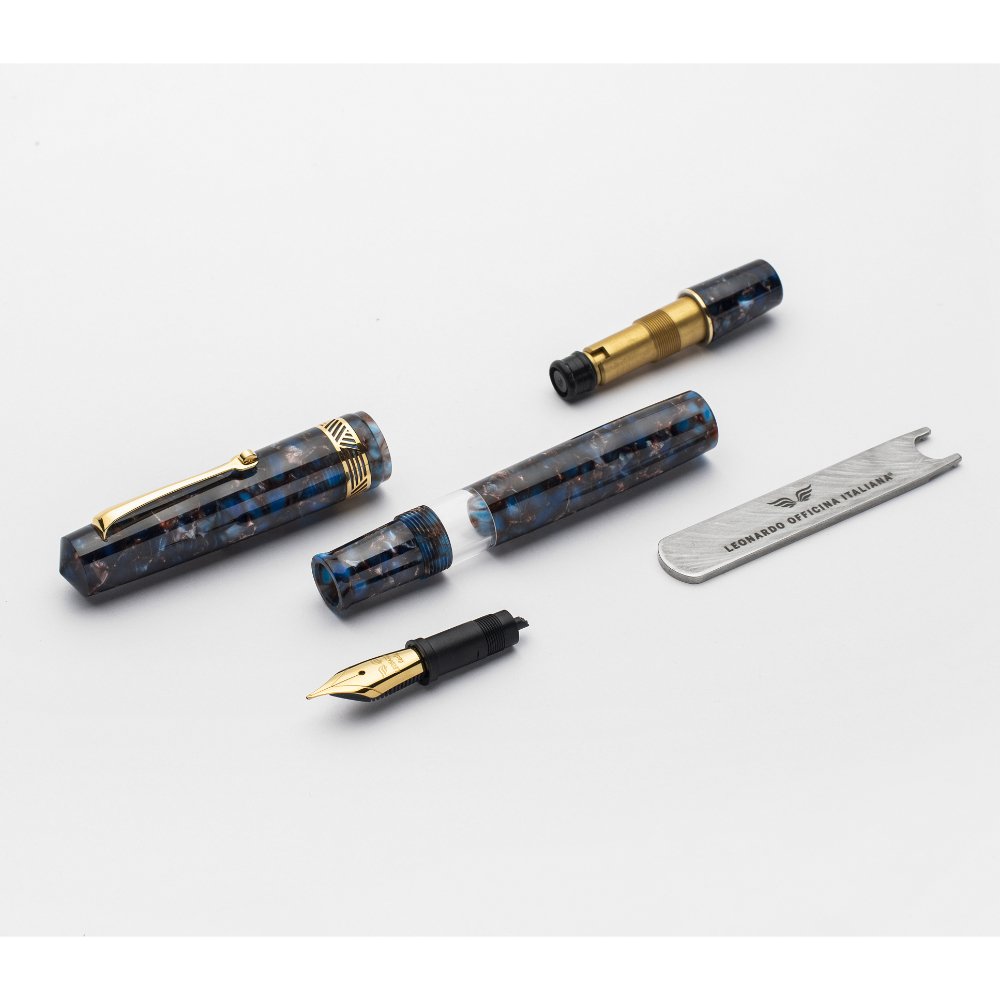 Leonardo Momento Magico Matte Black Anima Nera RT Fountain pen Leonardo Momento Magico Matte Black Anima Nera RT Fountain pen