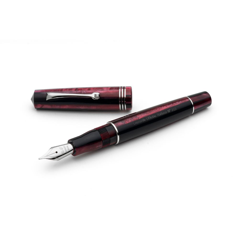 Leonardo Momento Zero Prugna ST Fountain pen
