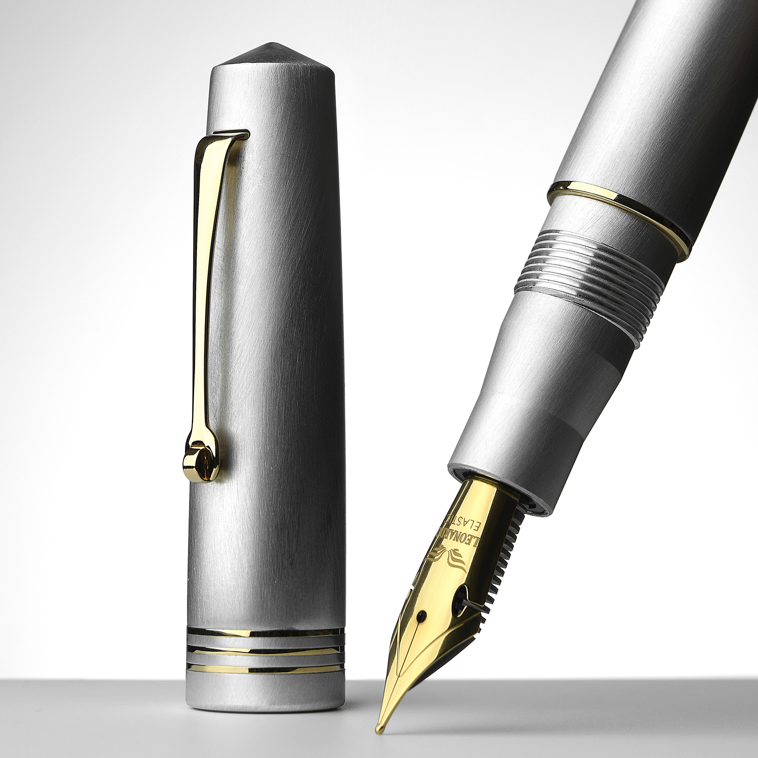 Leonardo Momento Zero Alumina LE GT Fountain pen Leonardo Momento Zero Alumina LE GT Fountain pen