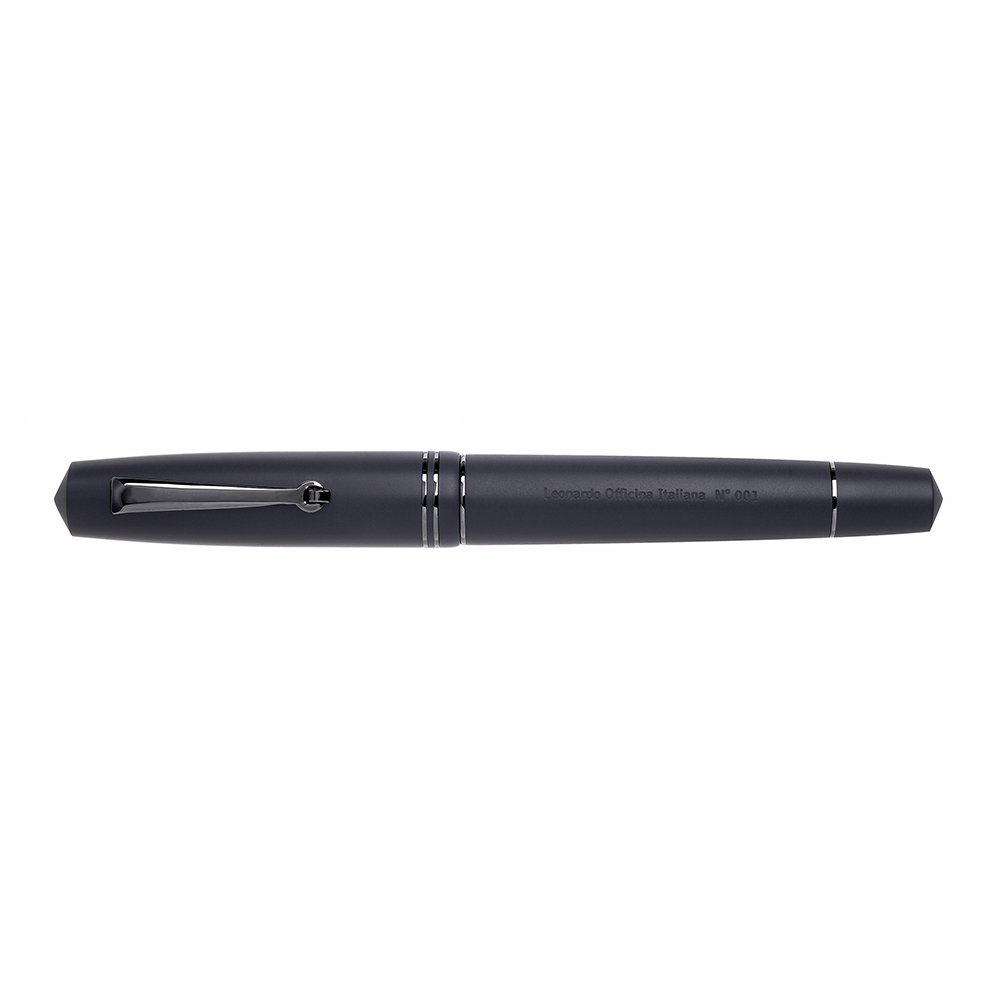 Leonardo Momento Zero Matte All Black Fountain pen Leonardo Momento Zero Matte All Black Fountain pen