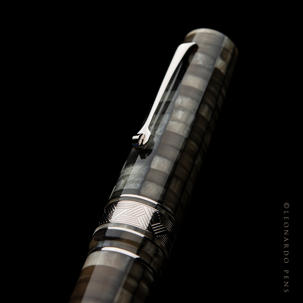 Leonardo Mosaico Chiaroscuro ST Fountain pen Leonardo Mosaico Chiaroscuro ST Fountain pen