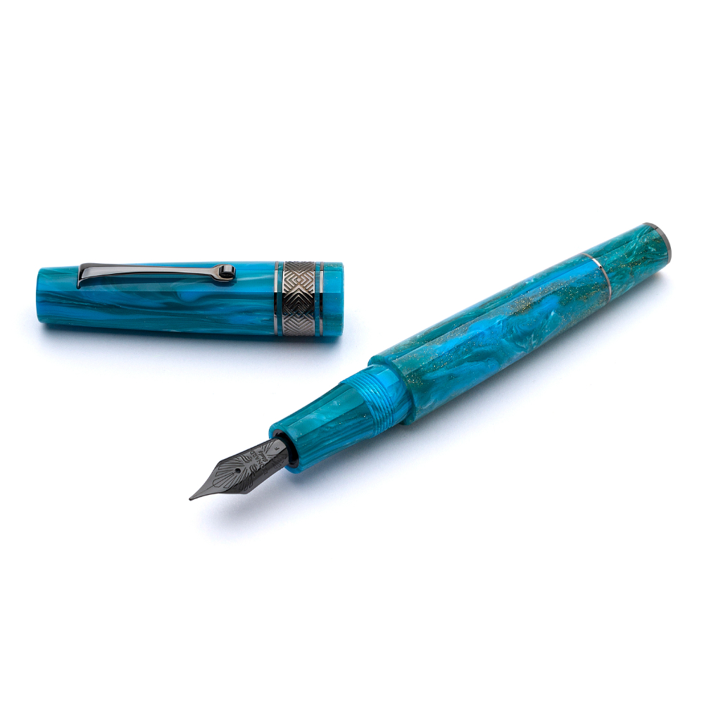 Leonardo Supernova Regular Star Light Blue RT Fountain pen Leonardo Supernova Regular Star Light Blue RT Fountain pen