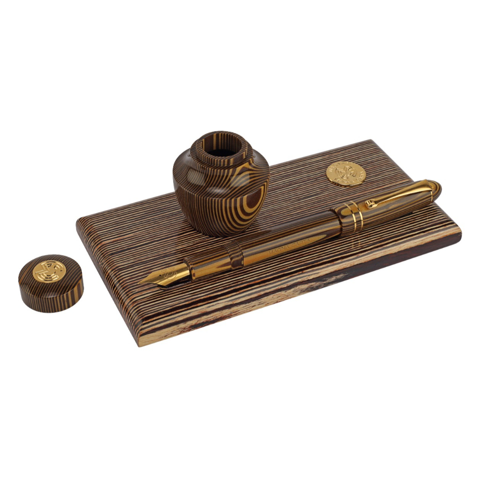Magna Carta Libertatum Lord GT Desk Set Magna Carta Libertatum Lord GT Desk Set