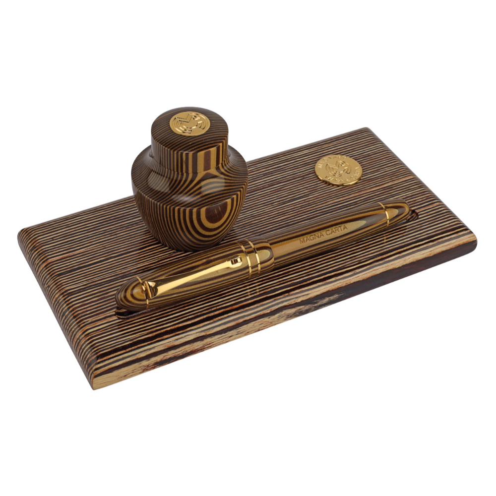 Magna Carta Libertatum Lord GT Desk Set Magna Carta Libertatum Lord GT Desk Set