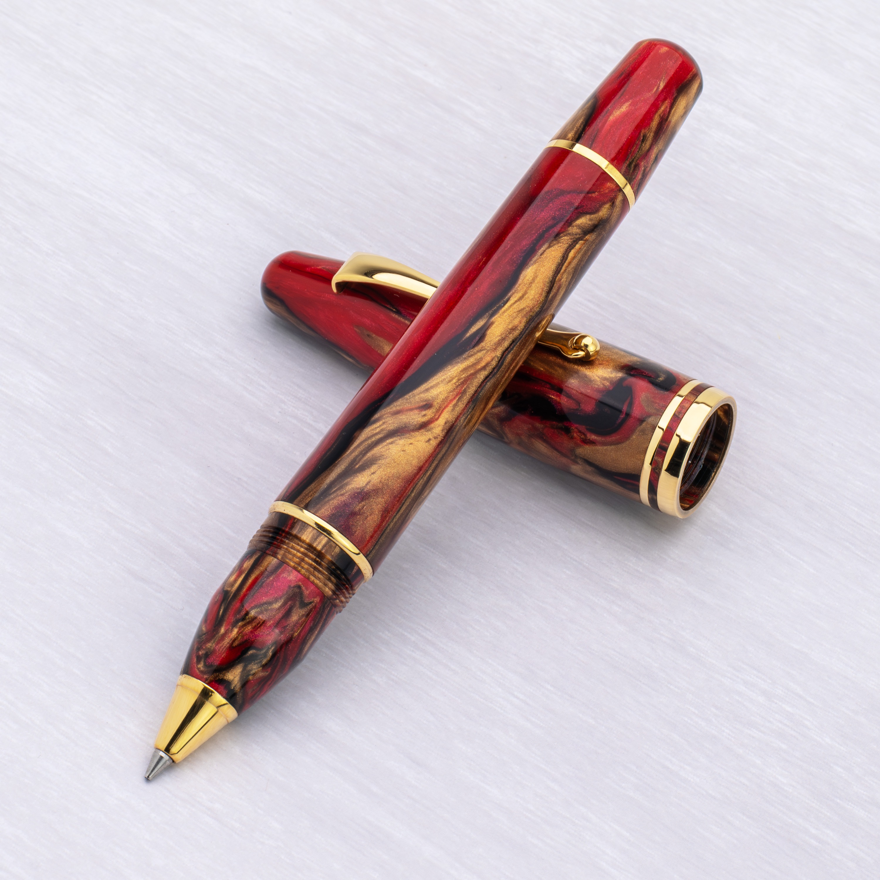 Maiora Ultra Ogiva Golden Rule Rollerball