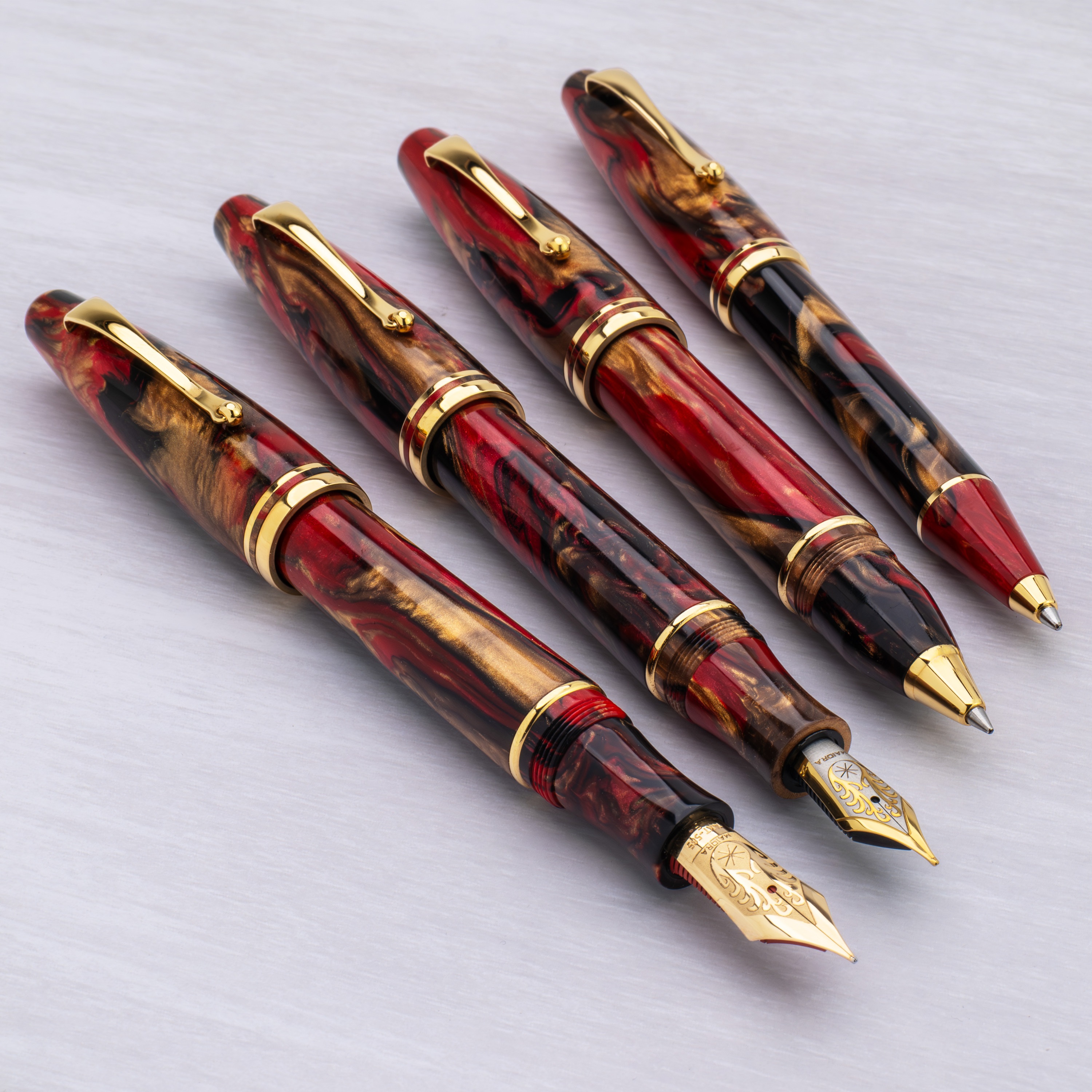 Maiora Ultra Ogiva Golden Rule Piston Fountain pen