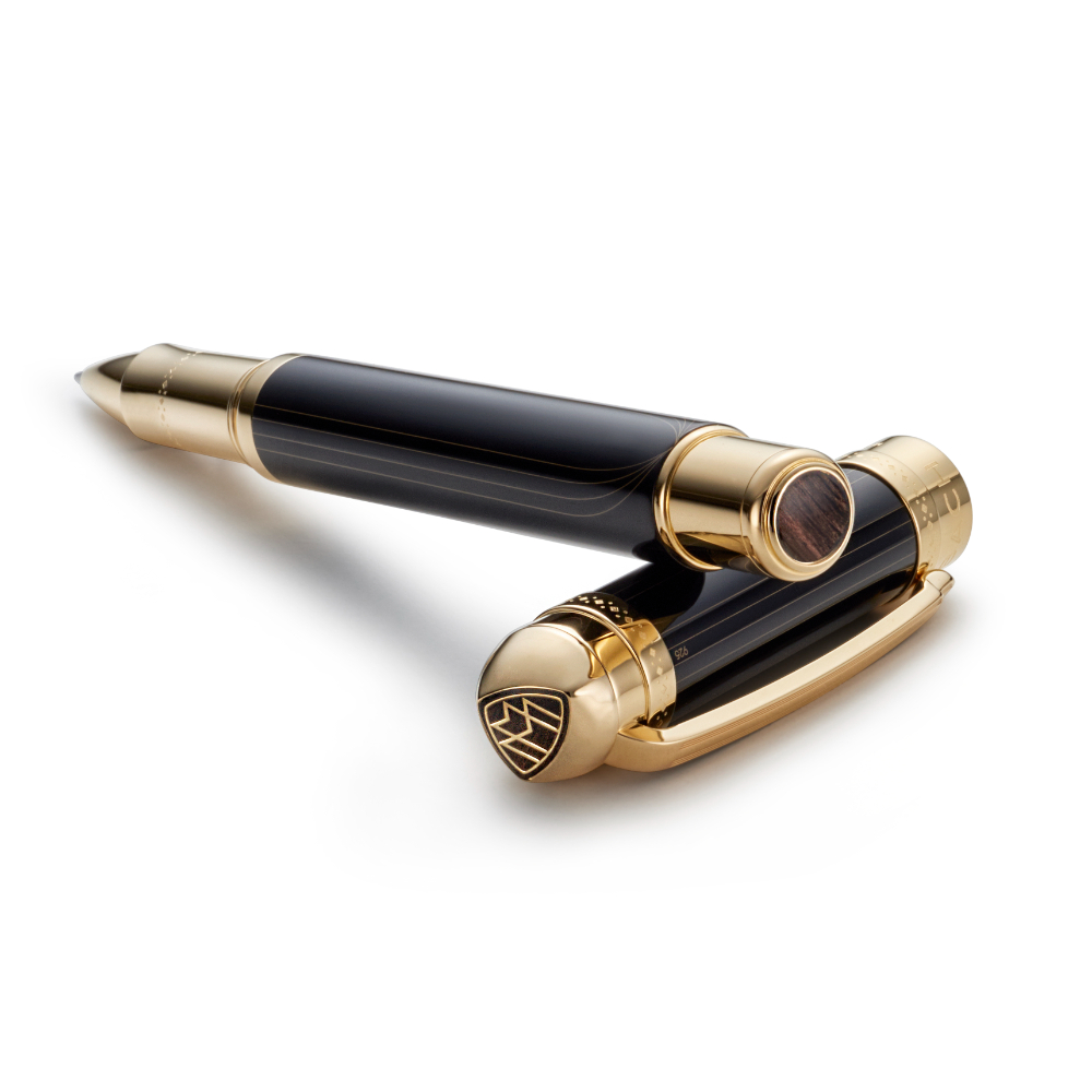 Maybach The Peak I Lustrous Midnight Black GT Rollerball Maybach The Peak I Lustrous Midnight Black GT Rollerball
