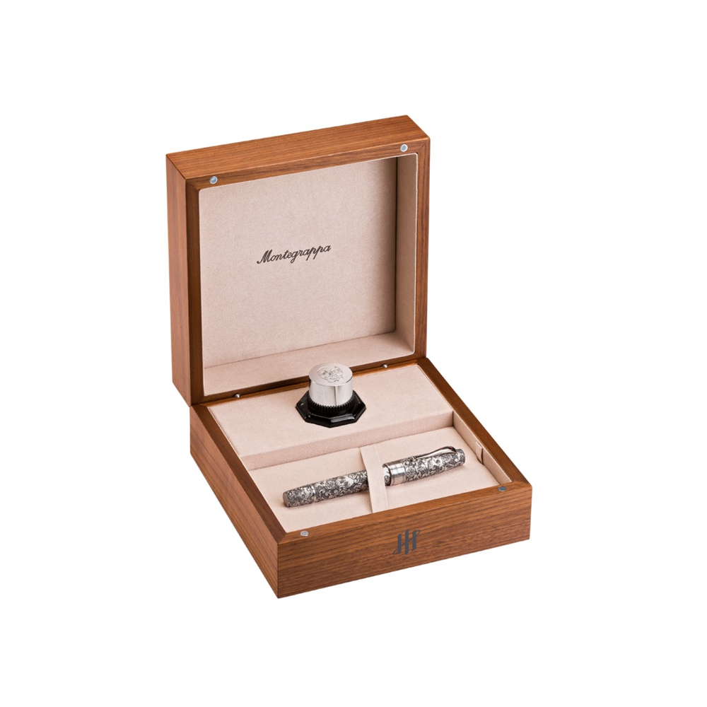 Montegrappa Skulls and Roses Fountain Pen Montegrappa Skulls and Roses Fountain Pen
