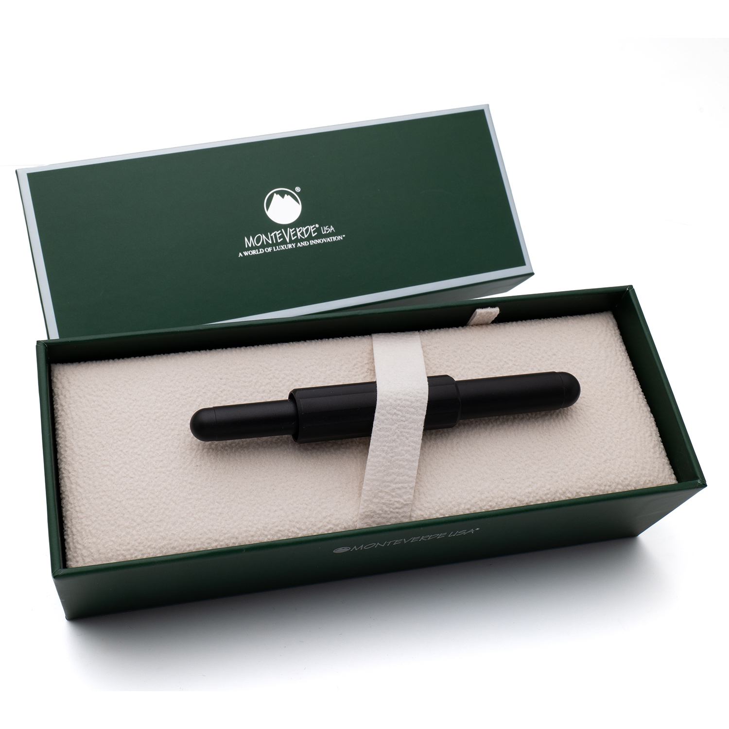 Monteverde Axis Matte Black Plumo Estilográfica