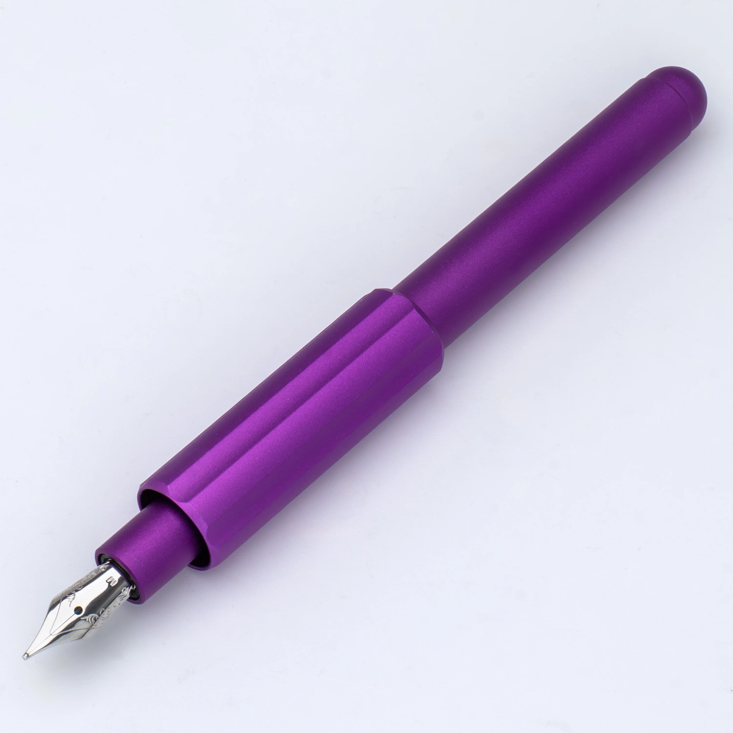 Monteverde Axis Matte Purple Stylo Plume