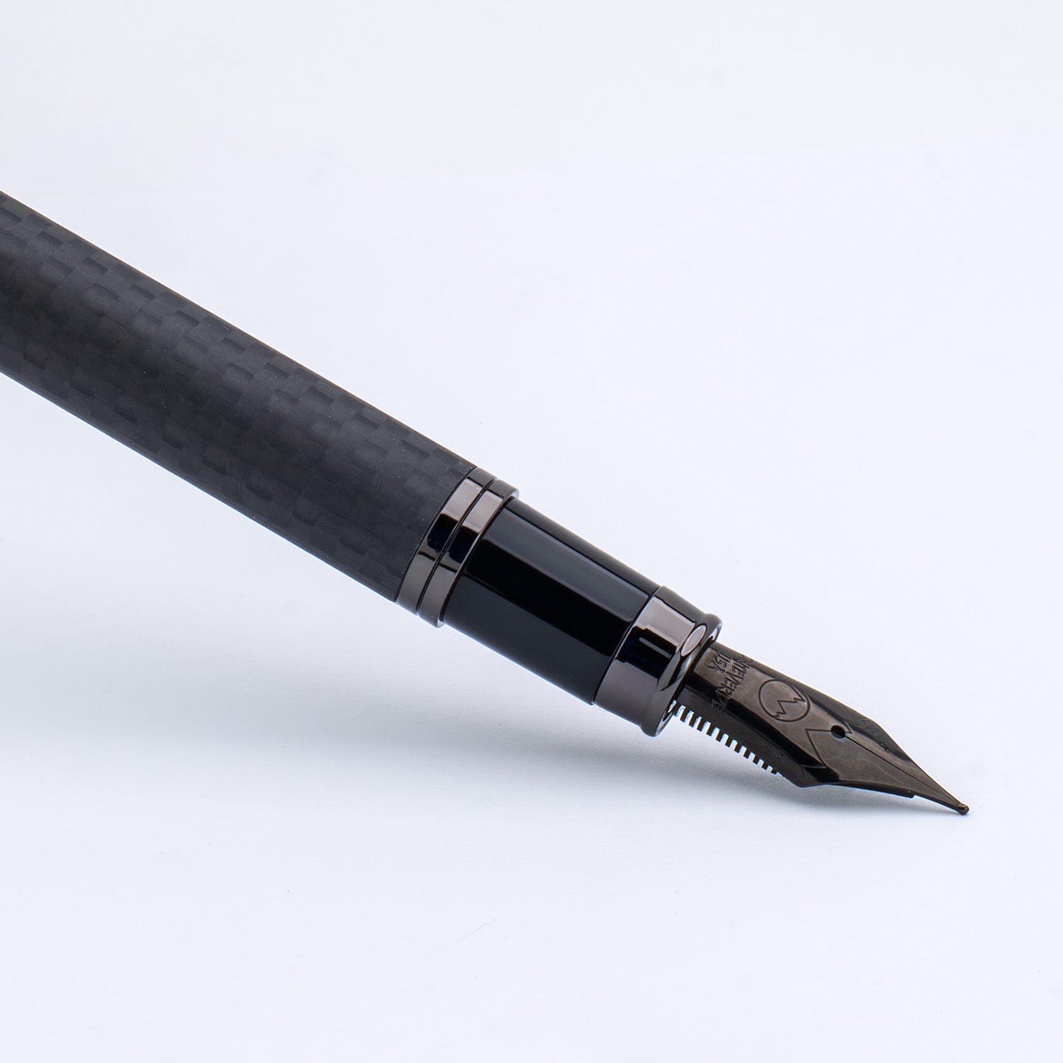 Monteverde Innova Matte Carbon Fiber Gunmetal Fountain Pen