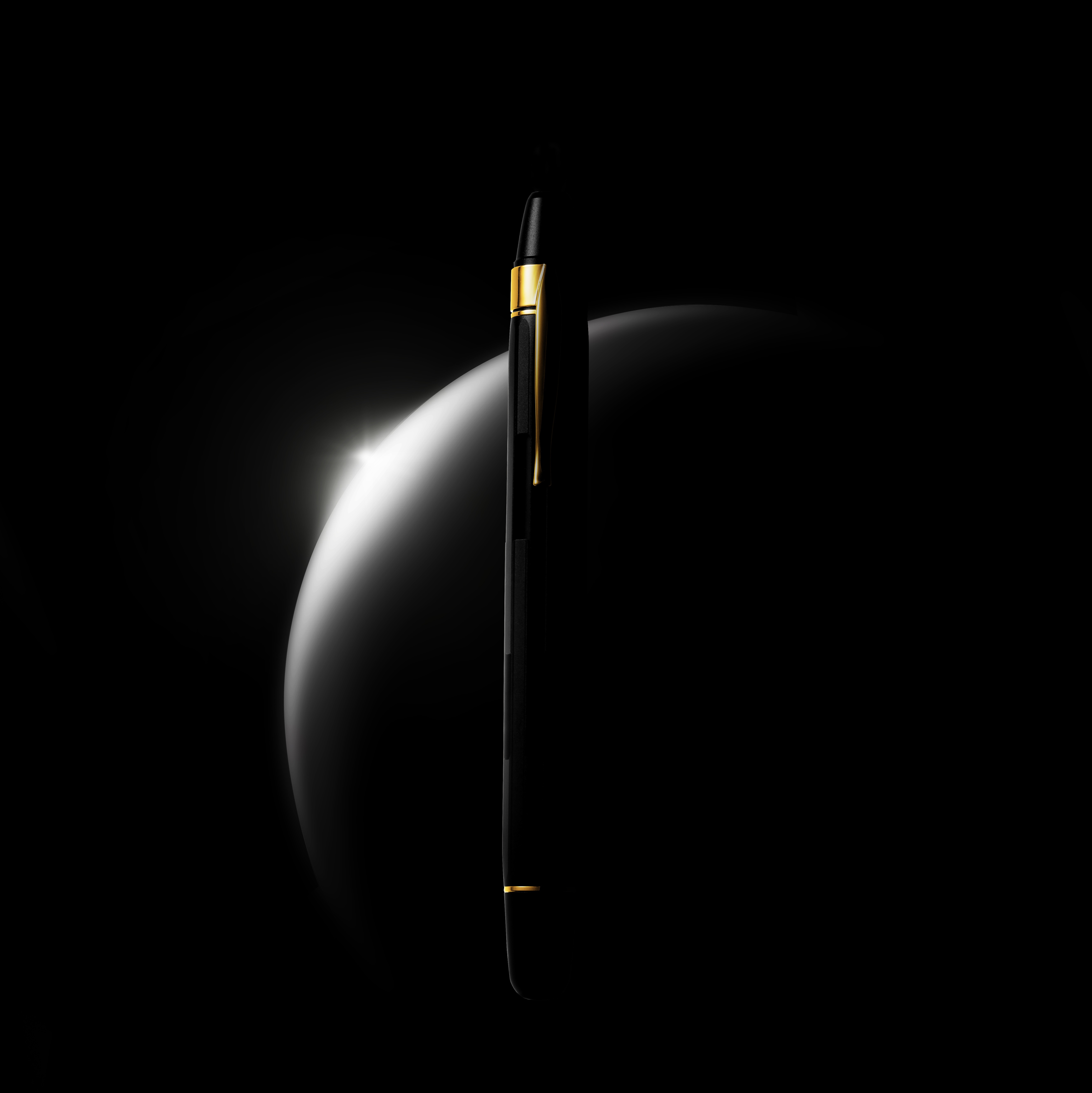 Nahvalur Eclipse Black Gold Retractable Fountain Pen Nahvalur Eclipse Black Gold Retractable Fountain Pen