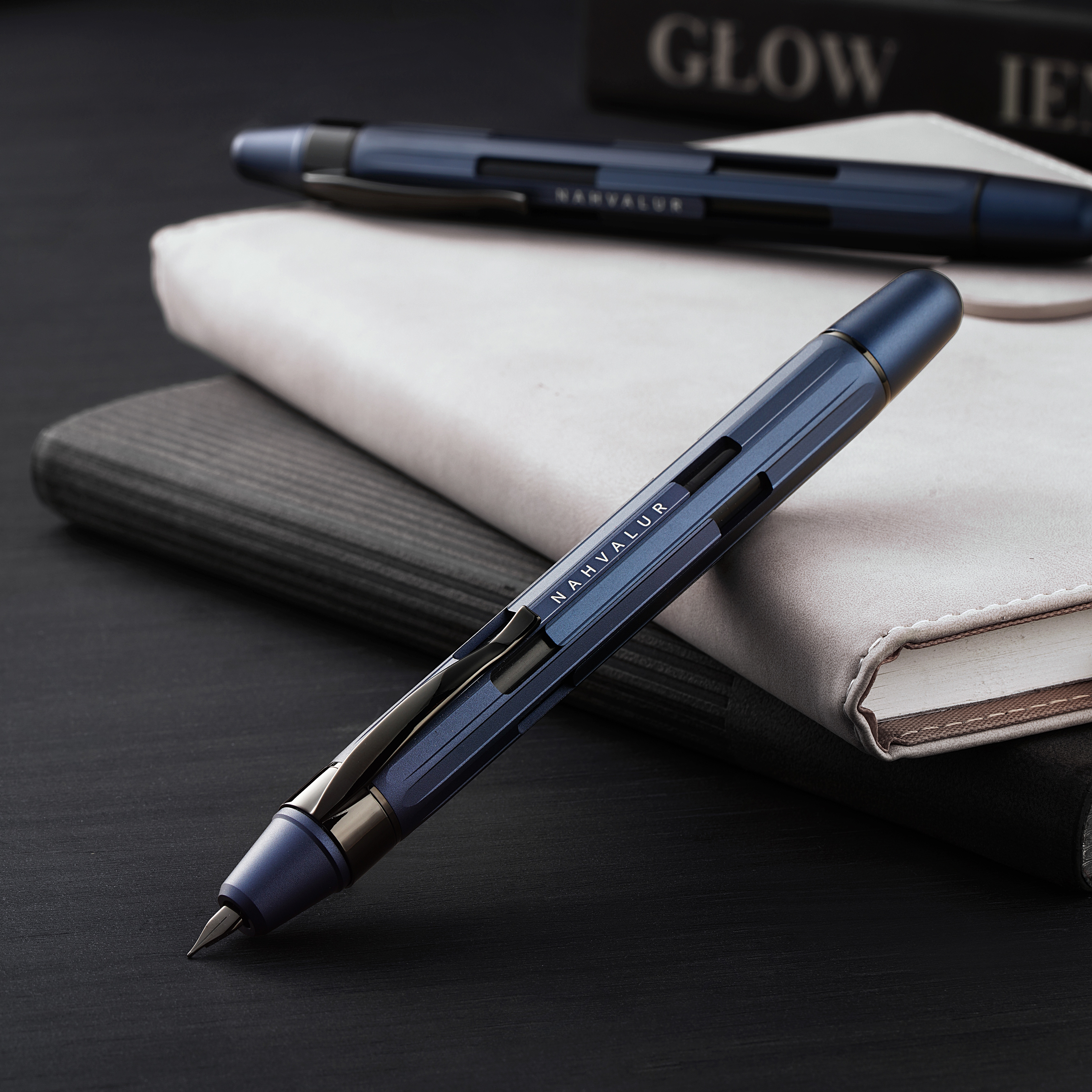 Nahvalur Eclipse Cobalt Black Retractable Pióro wieczne