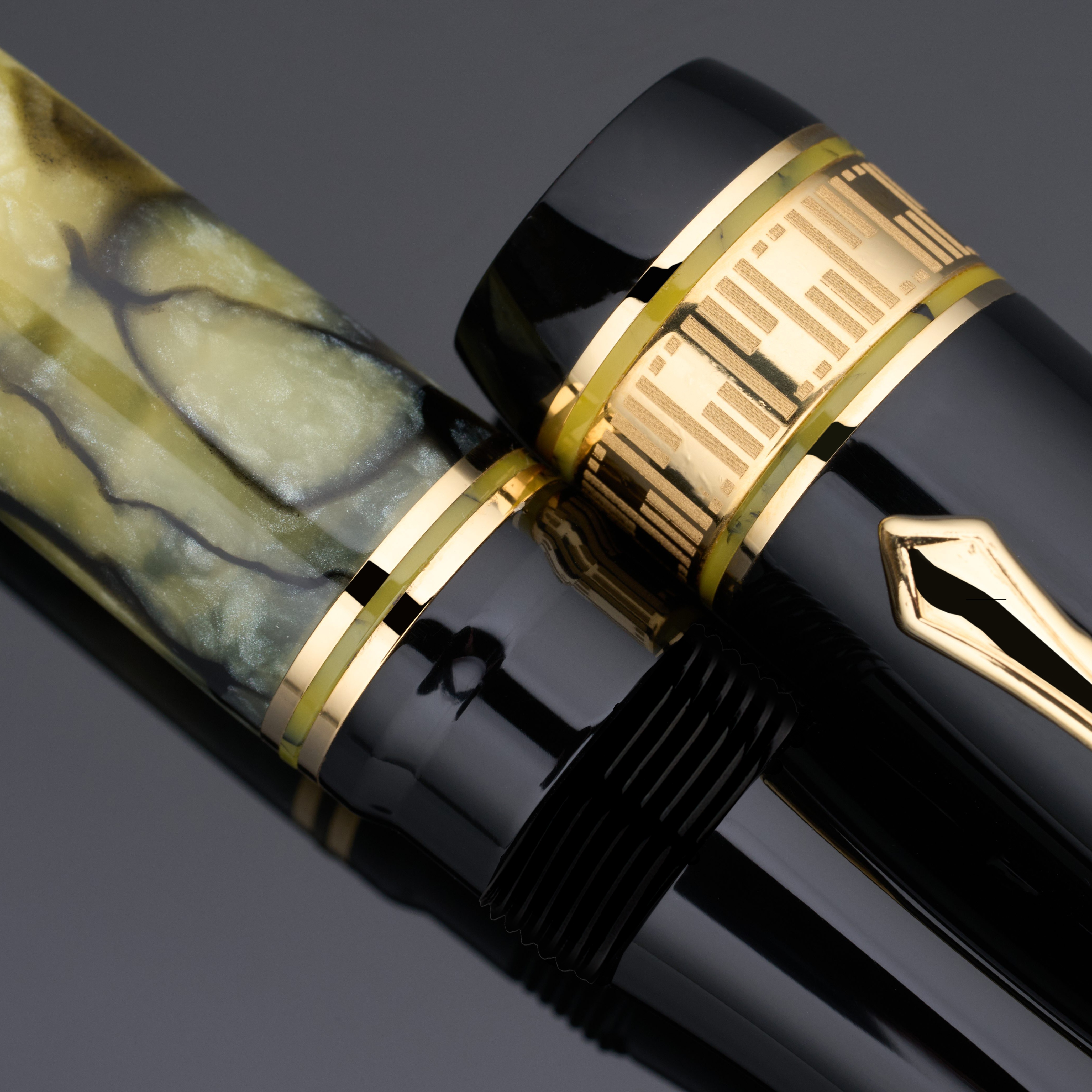 Nettuno 1911 Superba Jade Marbled Celluloid Fountain pen