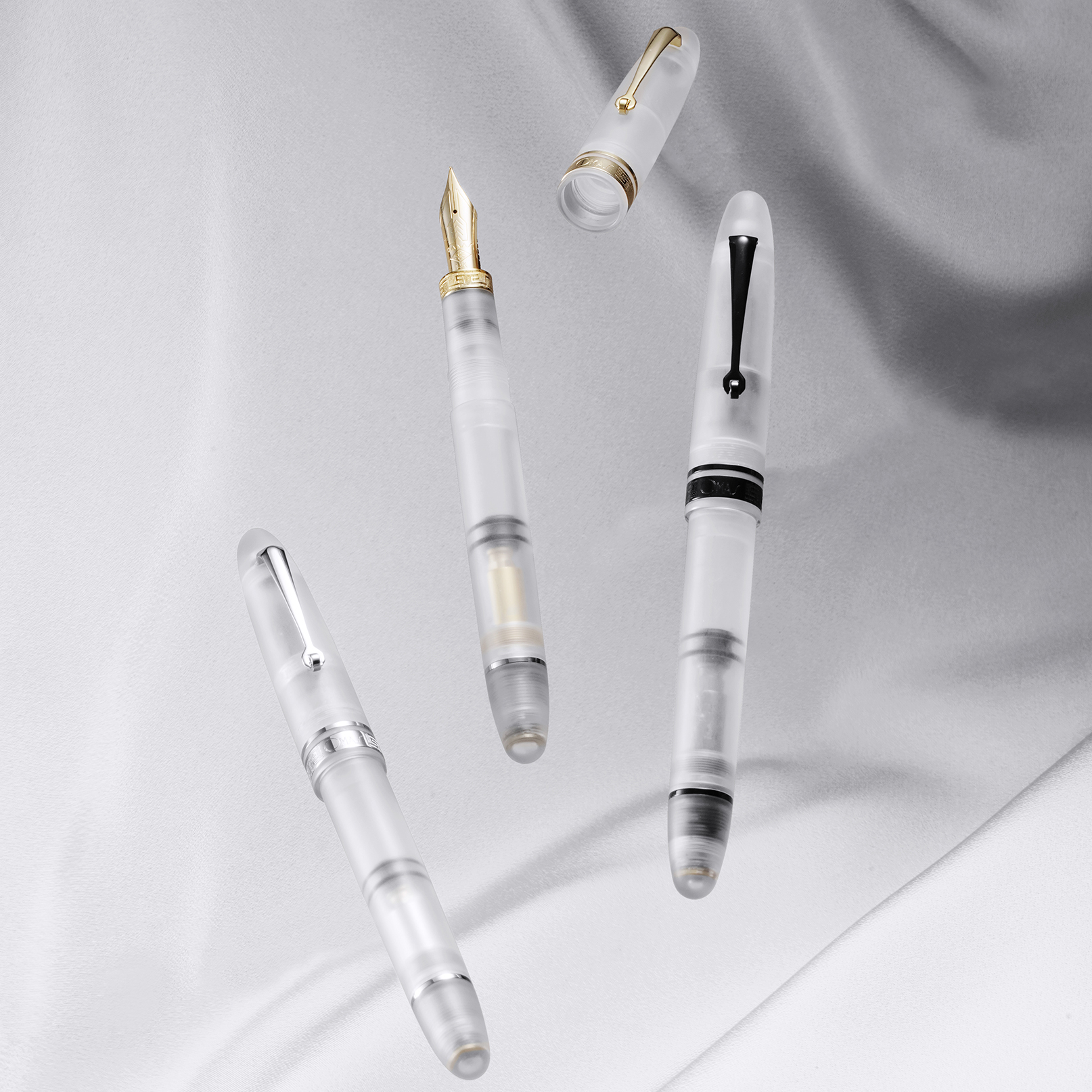 Omas Ogiva Frosted Demonstrator GT Pluma Estilográfica