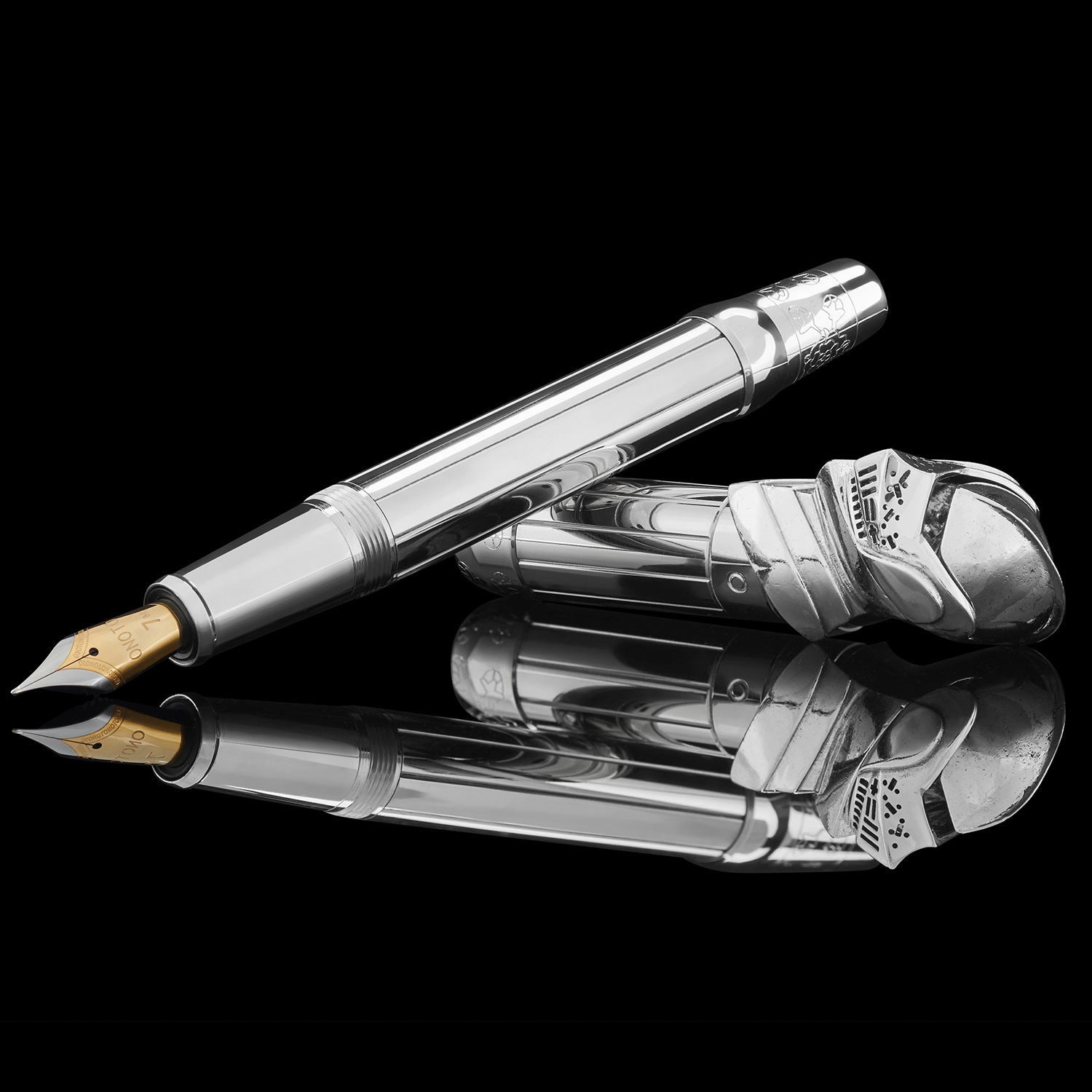Onoto The Royal Armour of Henry VIII Fountain pen