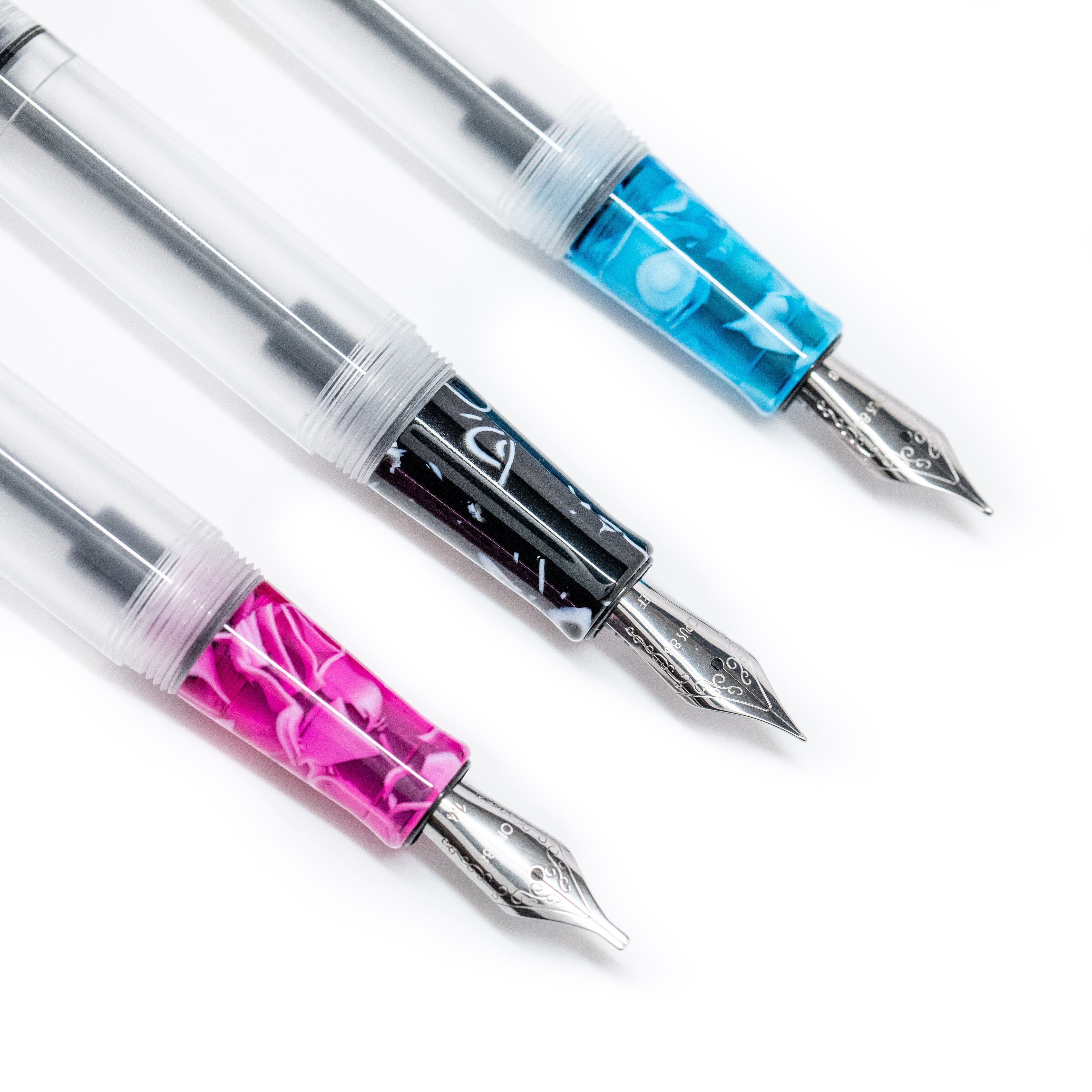 Opus 88 Koloro Demonstrator Hot Pink Fountain pen Opus 88 Koloro Demonstrator Hot Pink Fountain pen