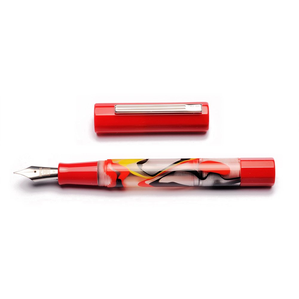 Opus 88 Flow Red Fountain pen