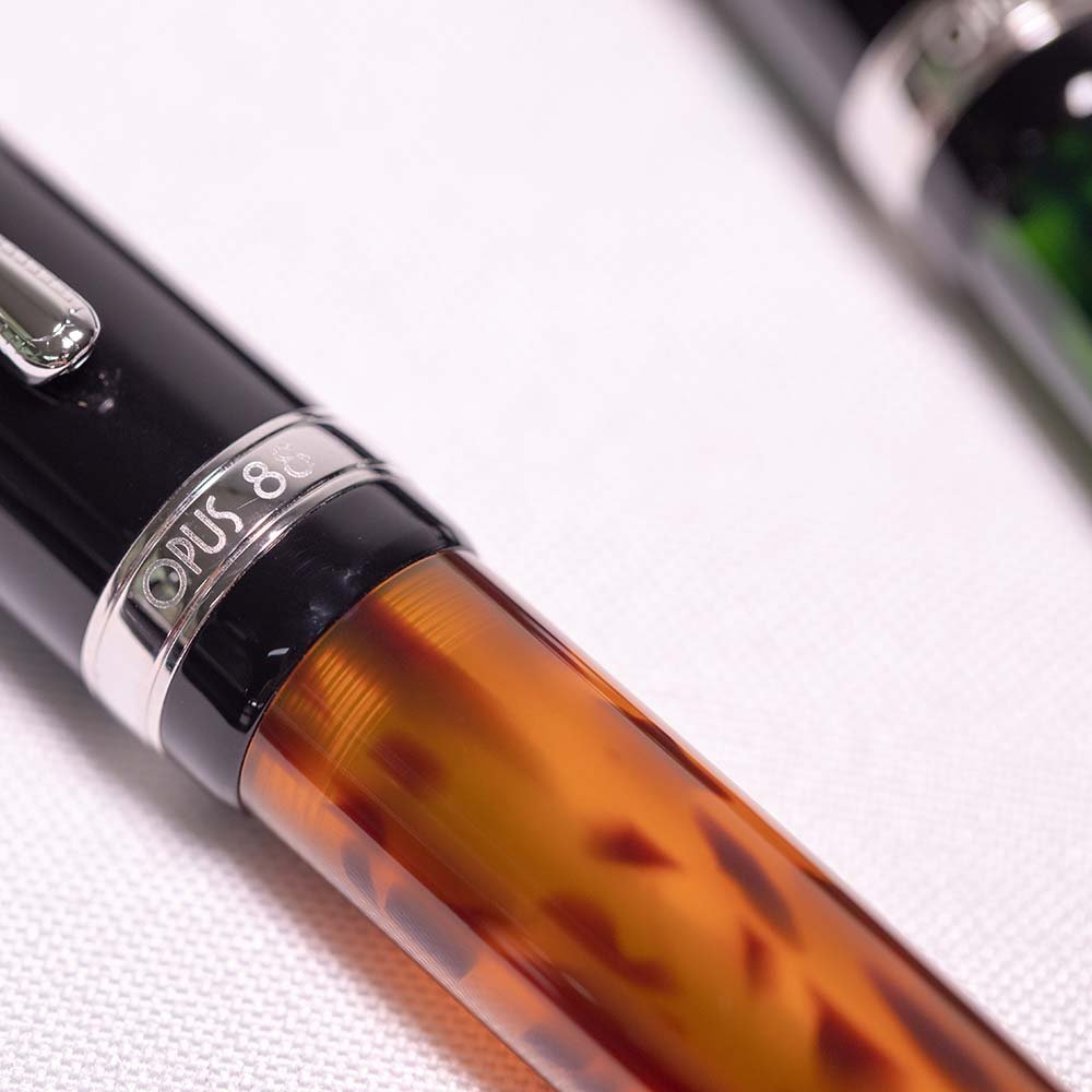 Opus 88 Jazz Amber Vulpen