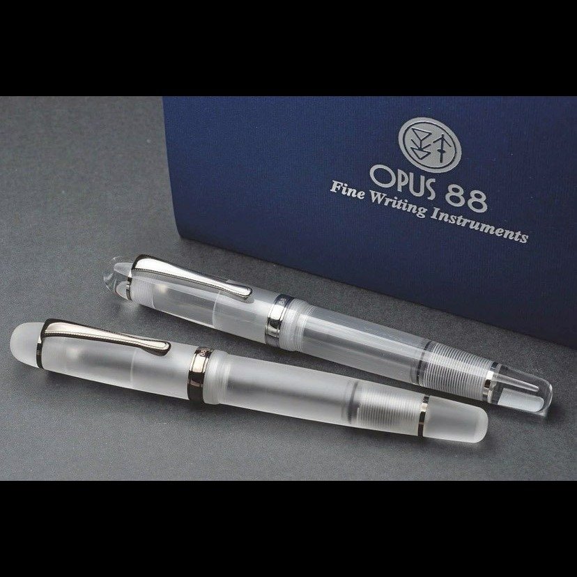 Opus 88 Jazz Holiday Clear Fountain pen