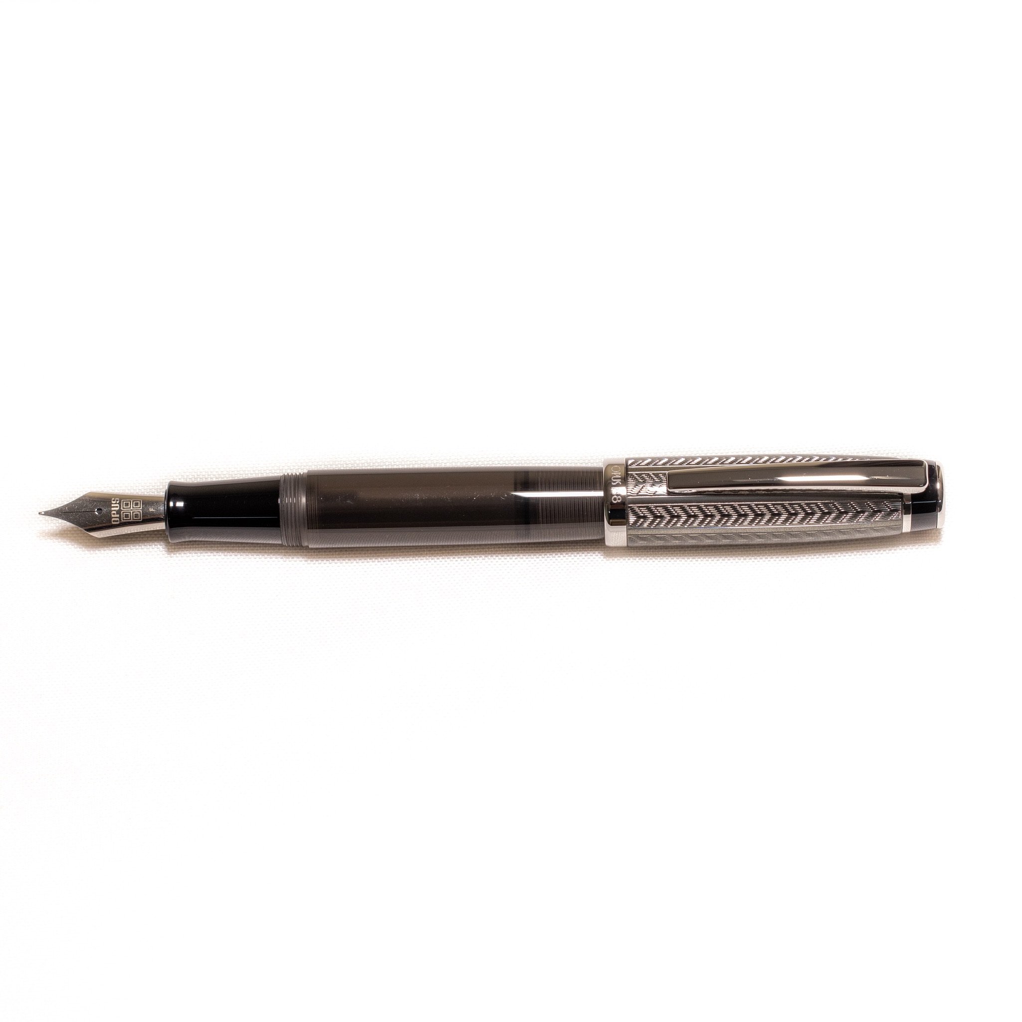 Opus 88 Opera Grey Arrow Fountain pen