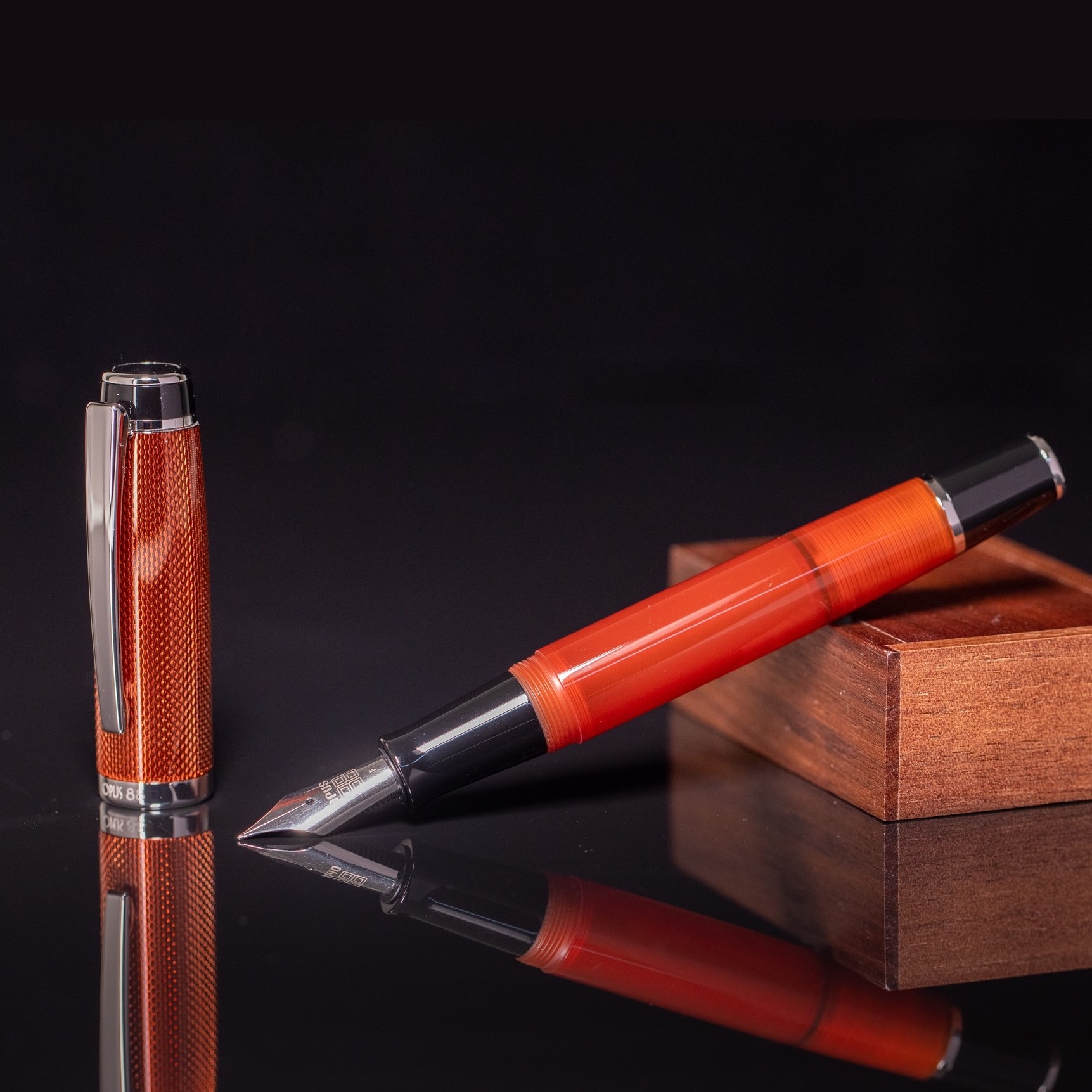 Opus 88 Opera Brown Dot Fountain pen