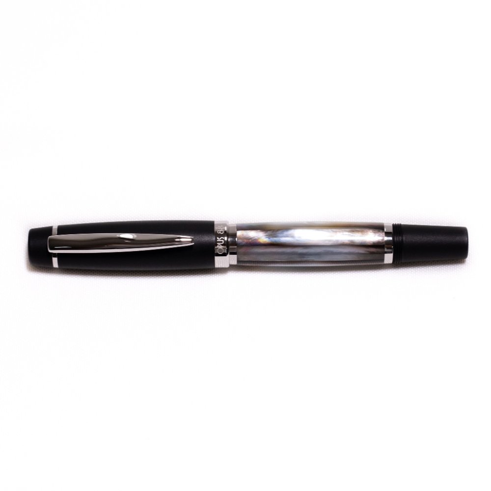 Opus 88 Premium Shell Black Mother of Pearl Fountain pen Opus 88 Premium Shell Black Mother of Pearl Fountain pen