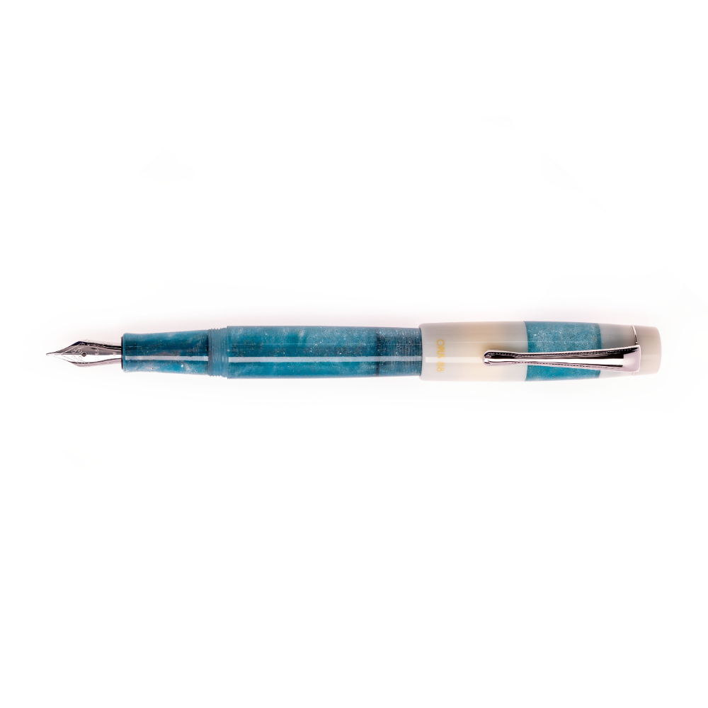 Blue and White Koloro Fountain Pen Blue and White Koloro Fountain Pen