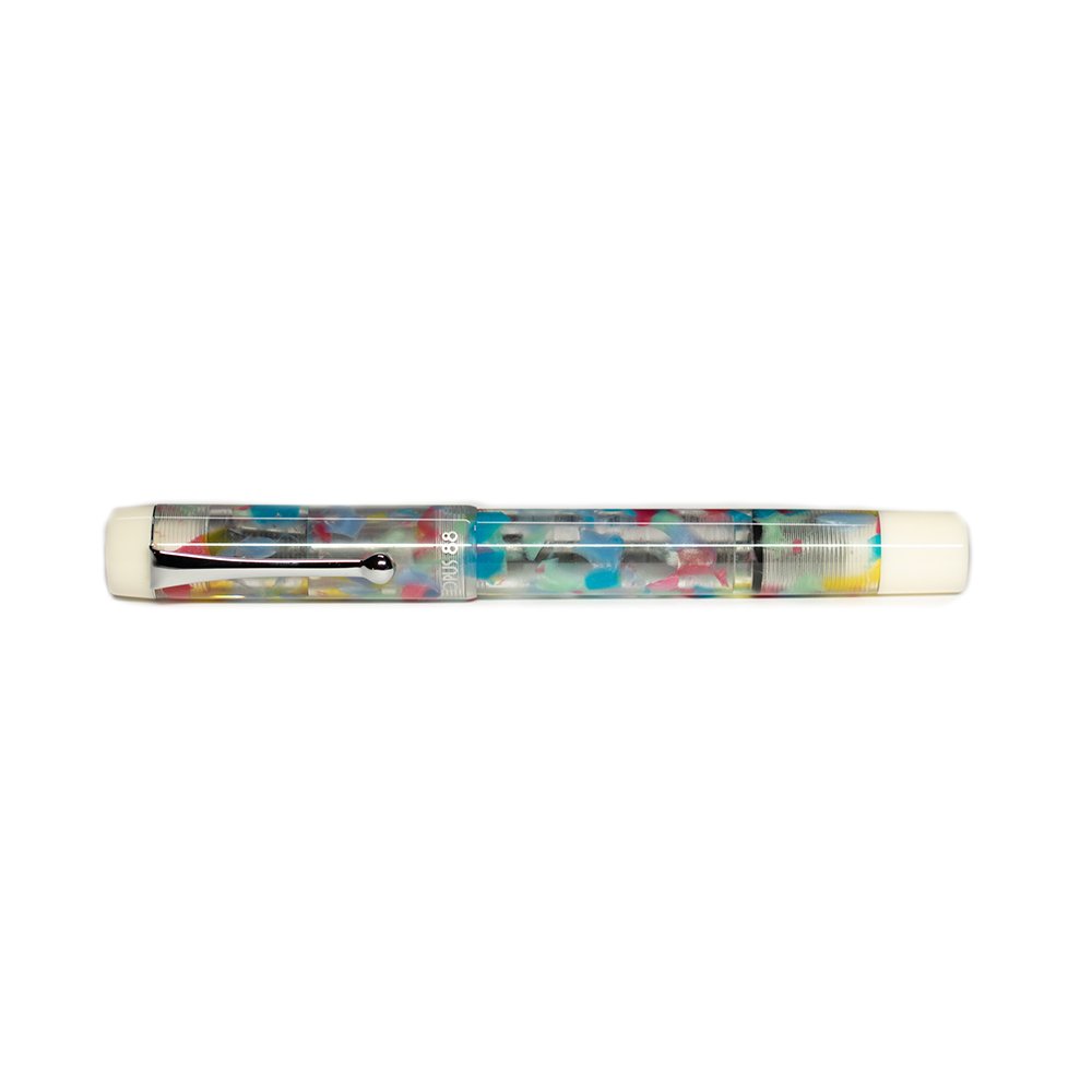 Color Demonstrator Fountain Pen Color Demonstrator Fountain Pen