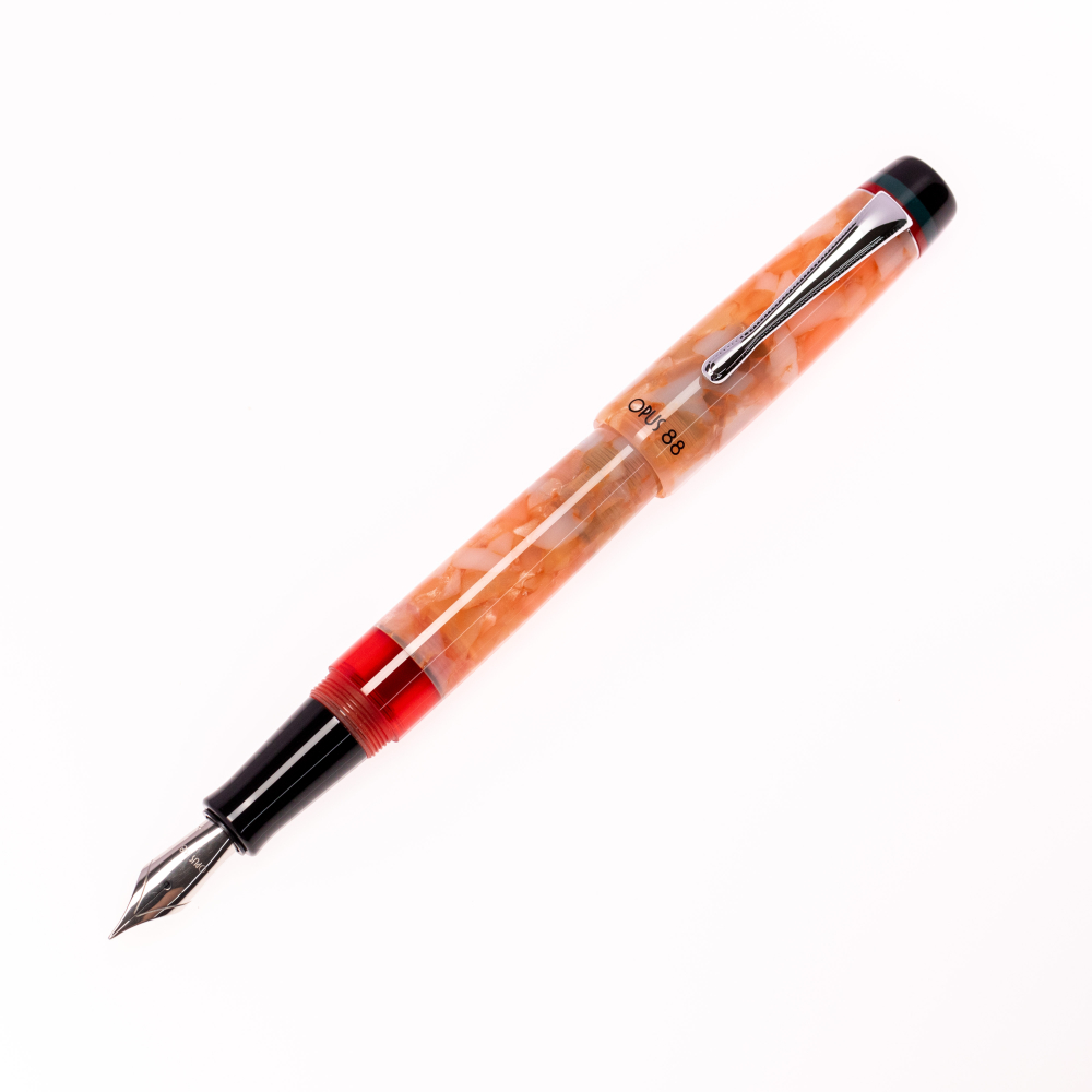 Opus 88 Minty Orange Füllfederhalter