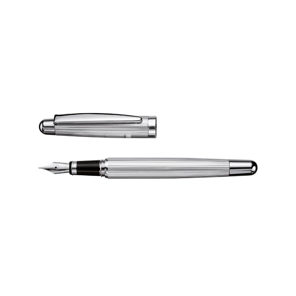 Otto Hutt Design 02 Silver Stripes Guilloche Fountain pen Otto Hutt Design 02 Silver Stripes Guilloche Fountain pen