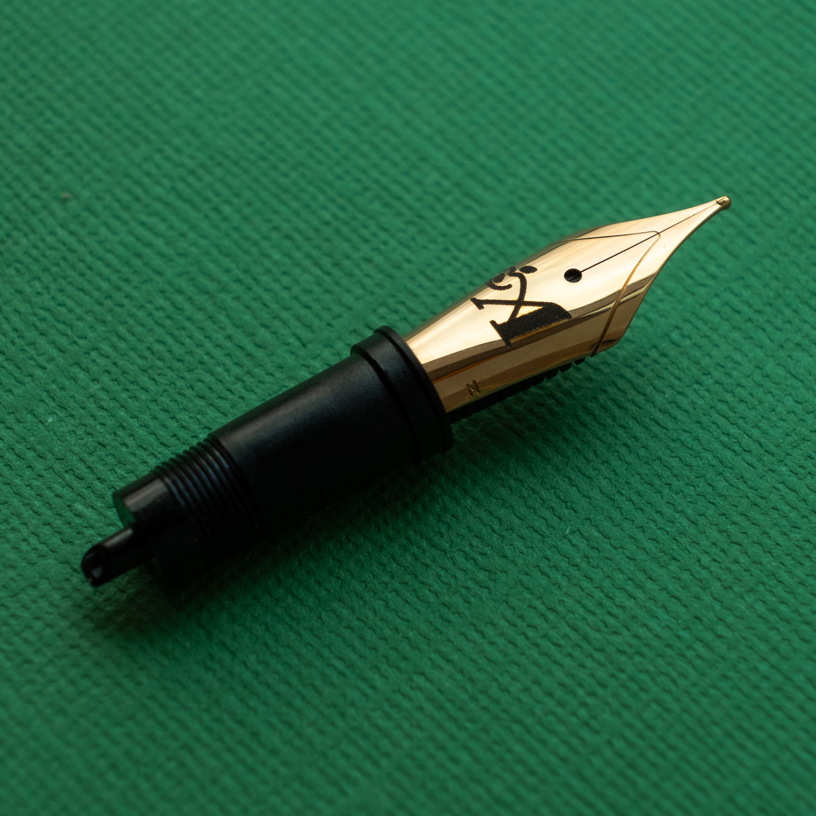 JOWO nib #6 eeef 2本セット Comparing Two JoWo #6 Steel Flex