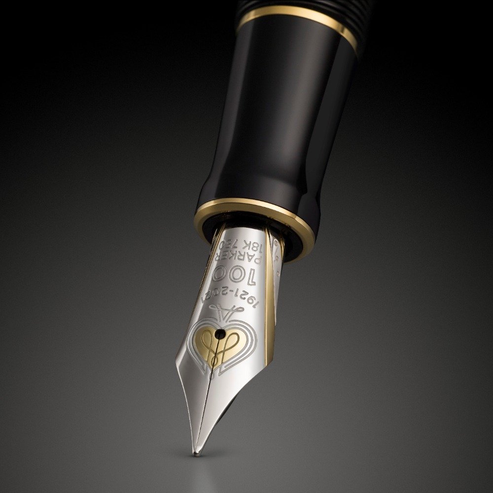 Parker Duofold Centennial 100th Anniversary Black Fountain Pen Parker Duofold Centennial 100th Anniversary Black Fountain Pen