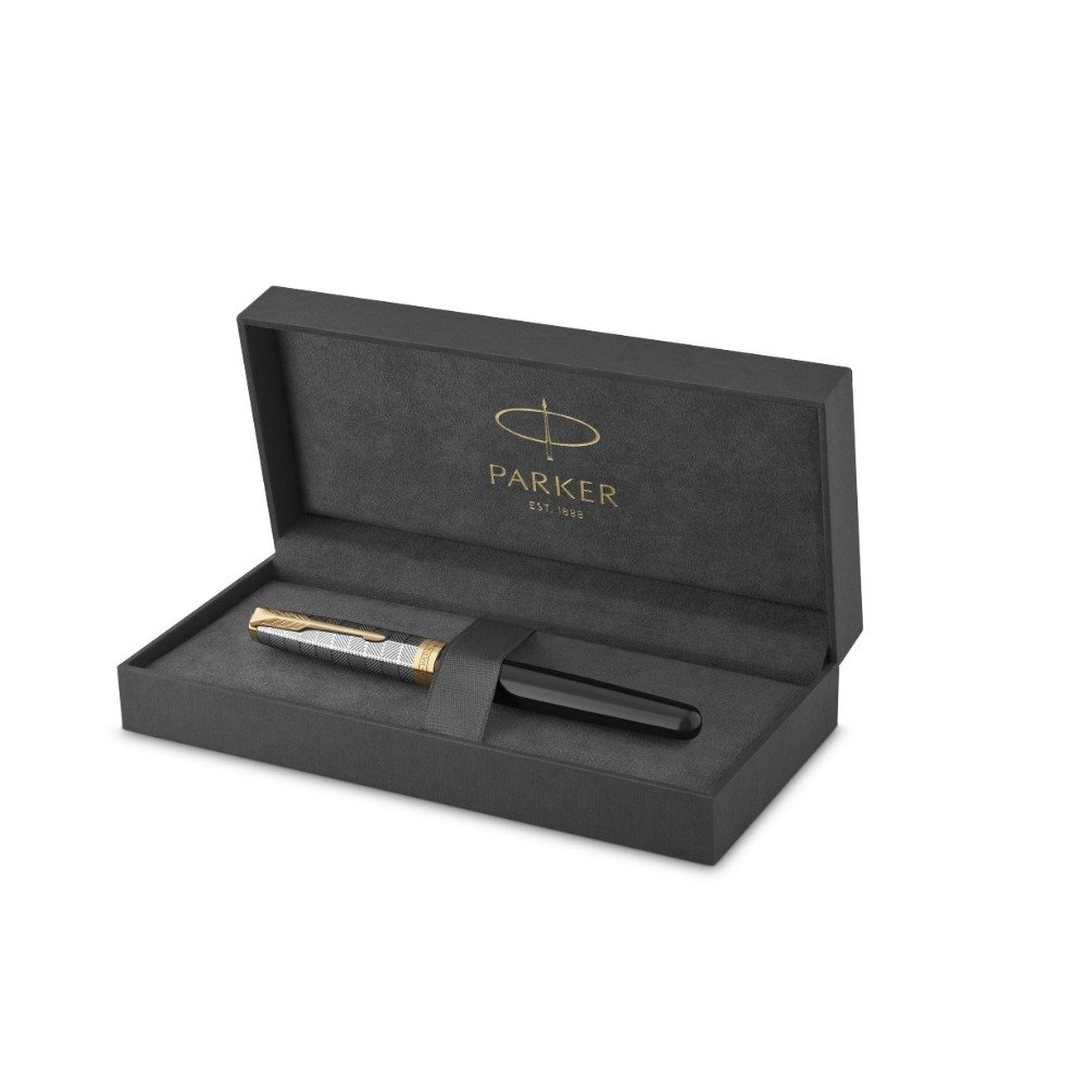 Parker Sonnet Metal & Black GT Fountain pen