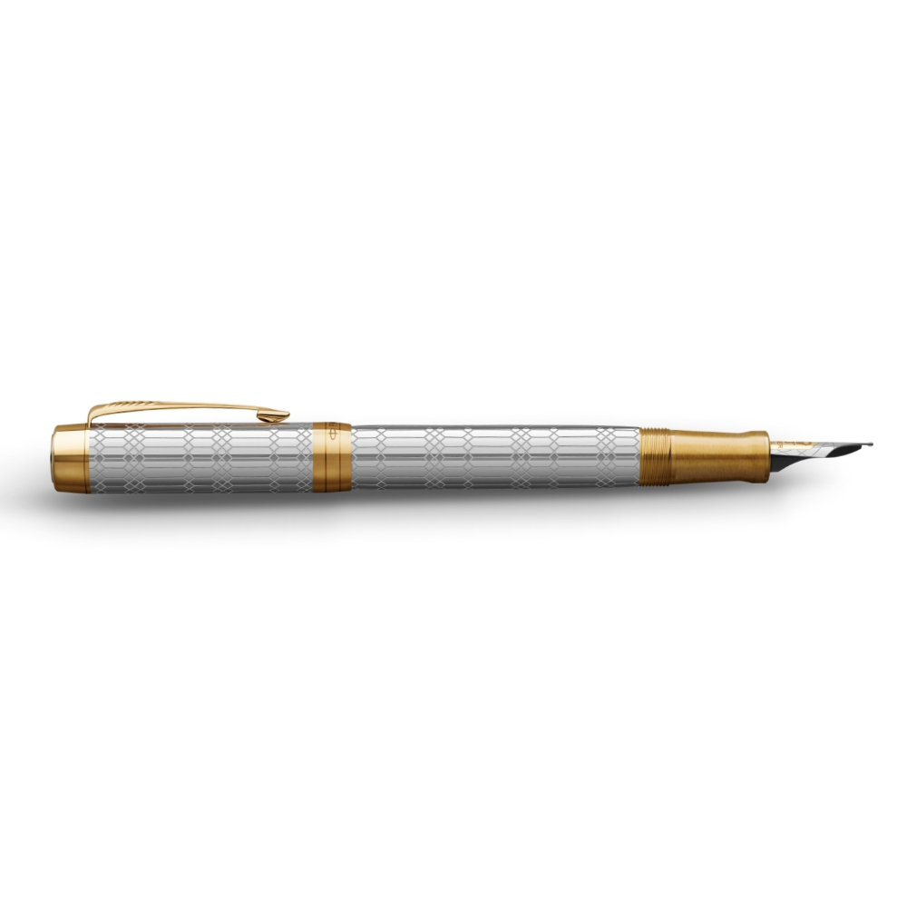 Parker Duofold Queen's Platinum Jubilee 2022 Special Edition Fountain Pen Parker Duofold Queen's Platinum Jubilee 2022 Special Edition Fountain Pen