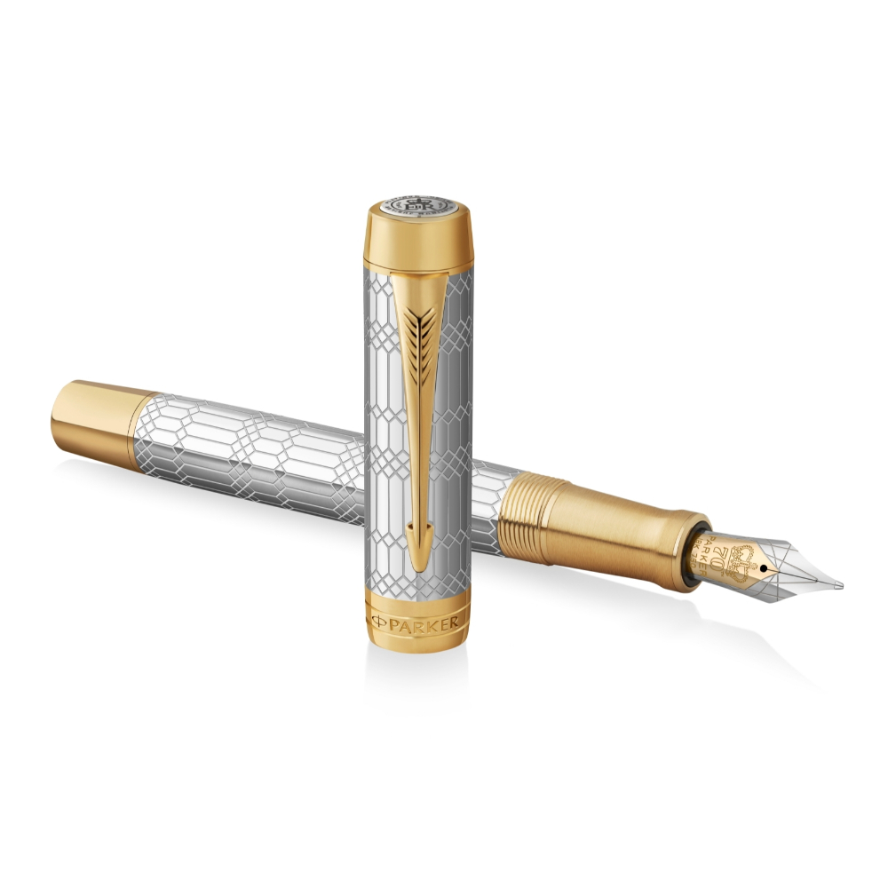 Parker Duofold Queen's Platinum Jubilee 2022 Special Edition Fountain Pen Parker Duofold Queen's Platinum Jubilee 2022 Special Edition Fountain Pen
