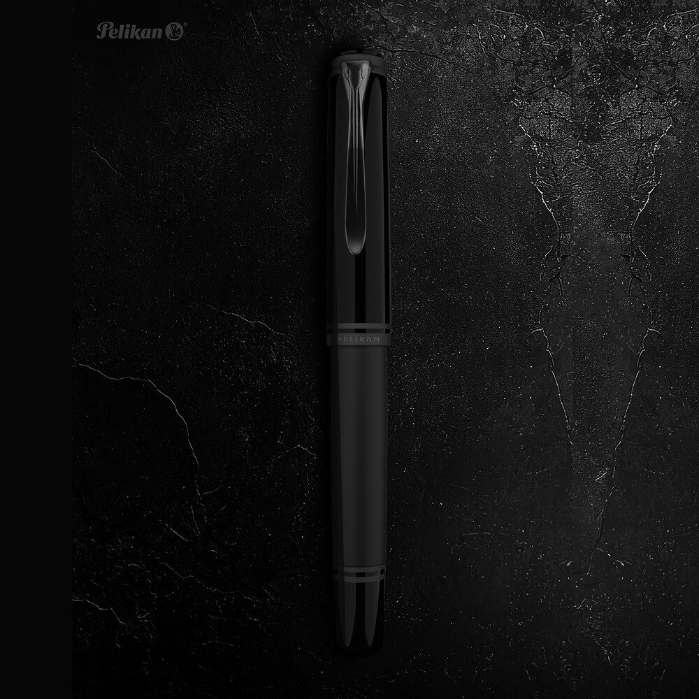 Pelikan Souverän M809 Black Matte Fountain pen