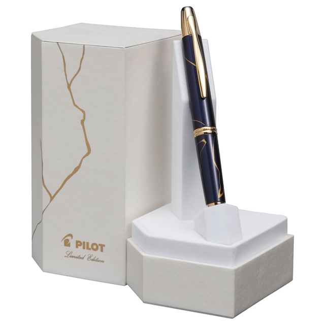 Pilot Capless Golden Journey 2026 Limited Edition Füllfederhalter