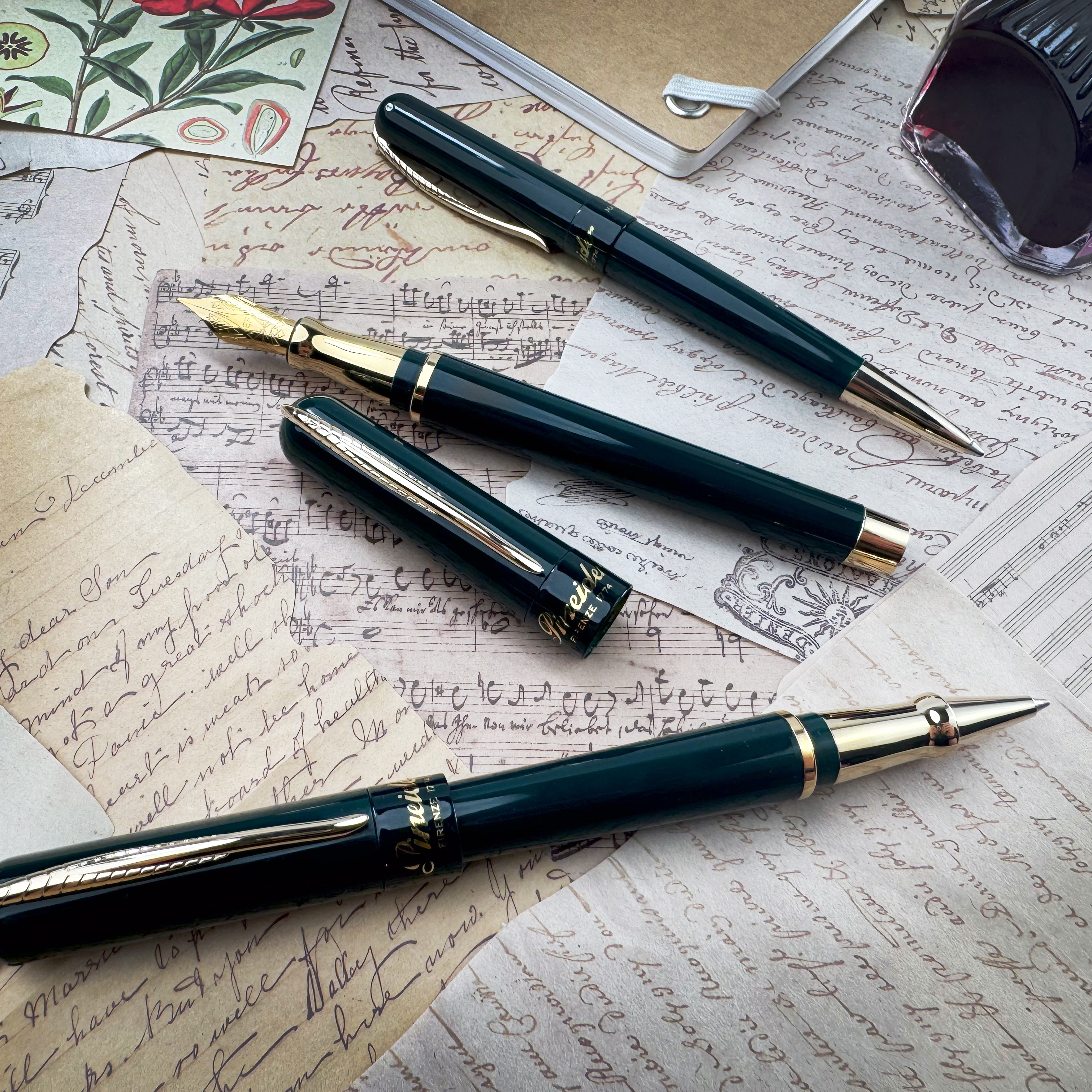 Pineider Avatar UR Anniversary Green GT Ballpoint Pineider Avatar UR Anniversary Green GT Ballpoint