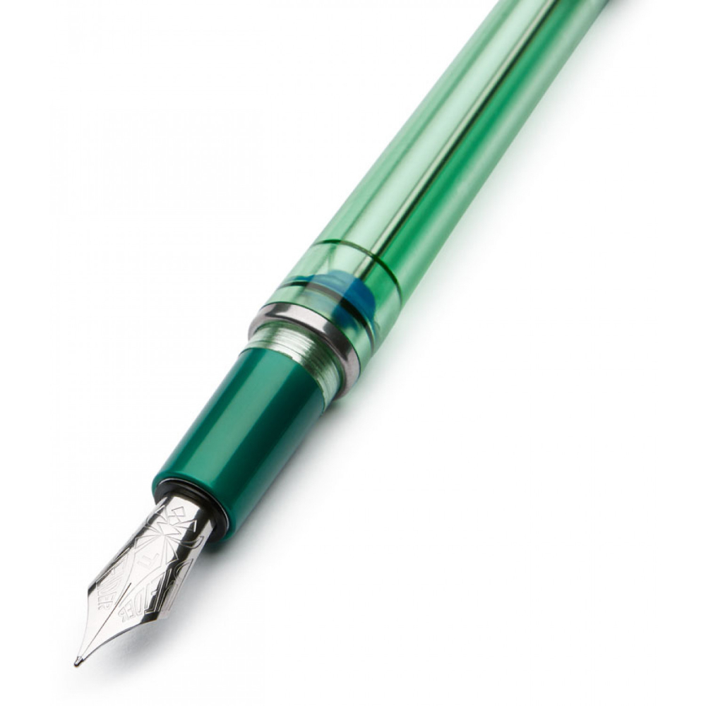 Pineider Avatar UR Traveller Forest Füllfederhalter