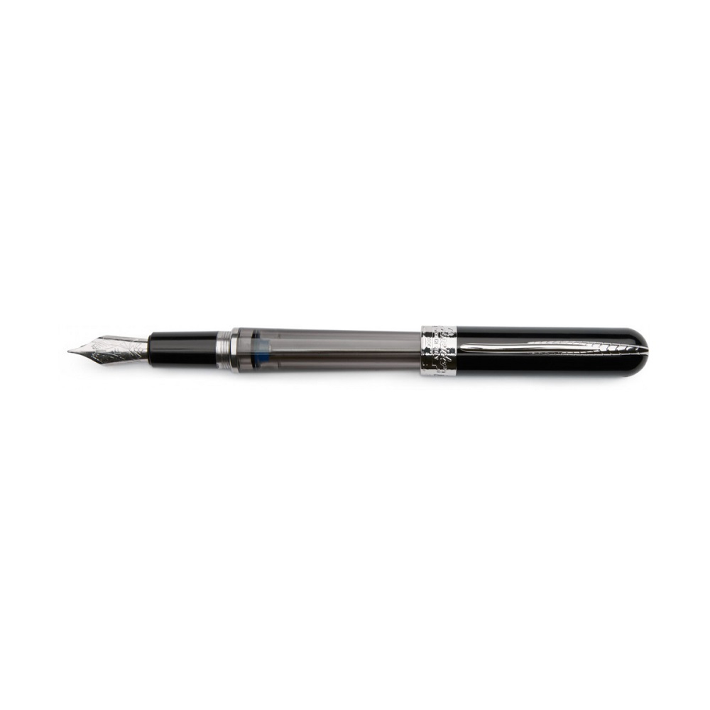 Pineider Avatar UR Traveller Graphene Black Fountain Pen Pineider Avatar UR Traveller Graphene Black Fountain Pen