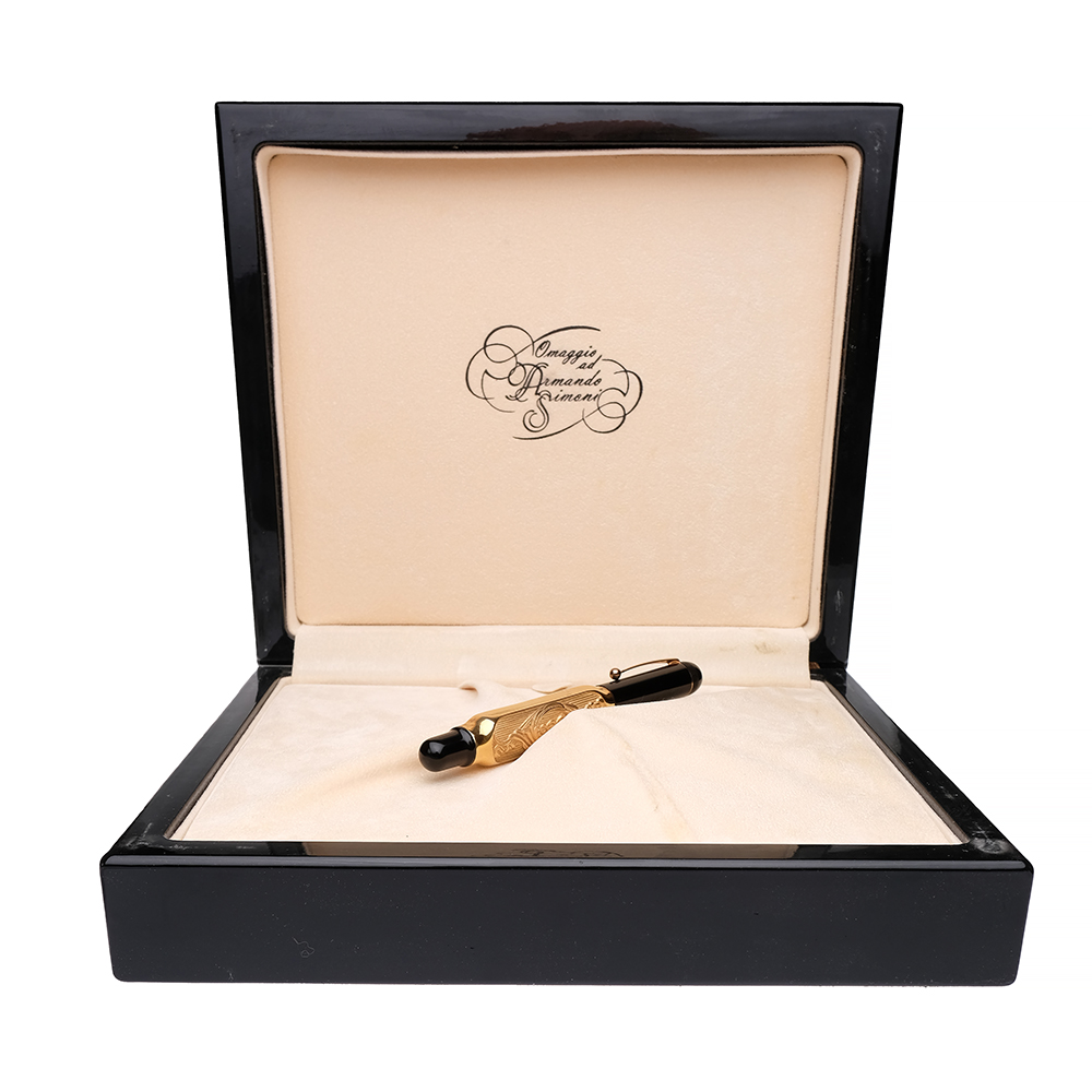 Omas “The Doctor’s Pen” Solid Gold LE Fountain Pen Pre-owned