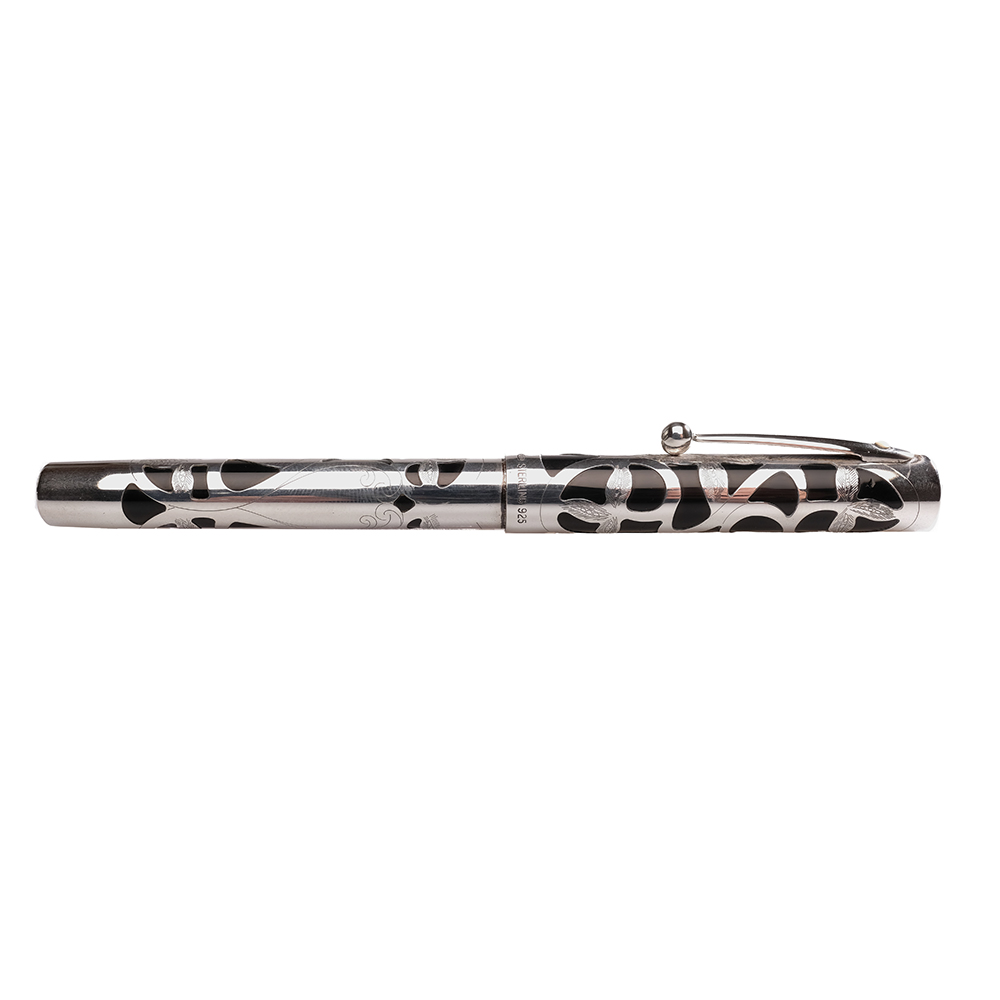Sheaffer Nostalgia Silver Fountain Pen and Crystal Inktwell Pre-owned