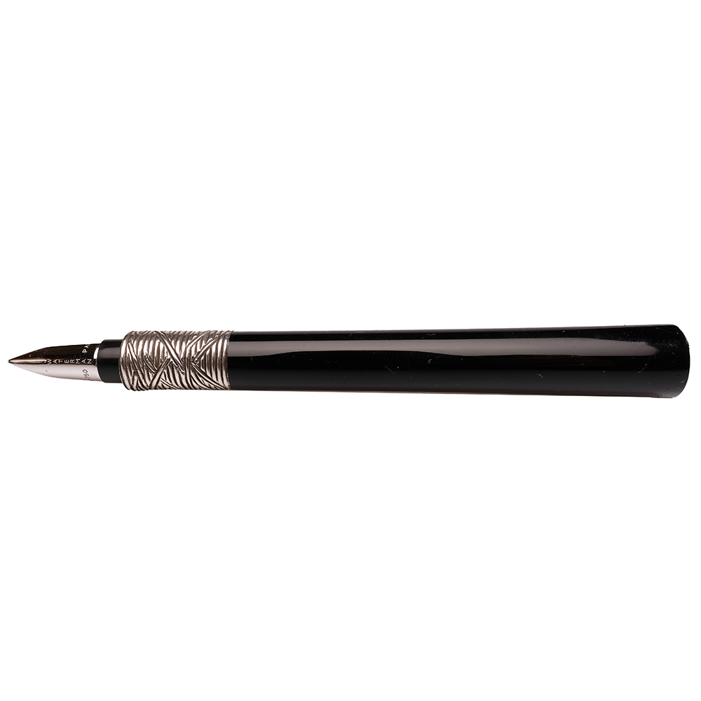 Waterman Sérénité Black Laquer LE Fountain Pen Pre-owned