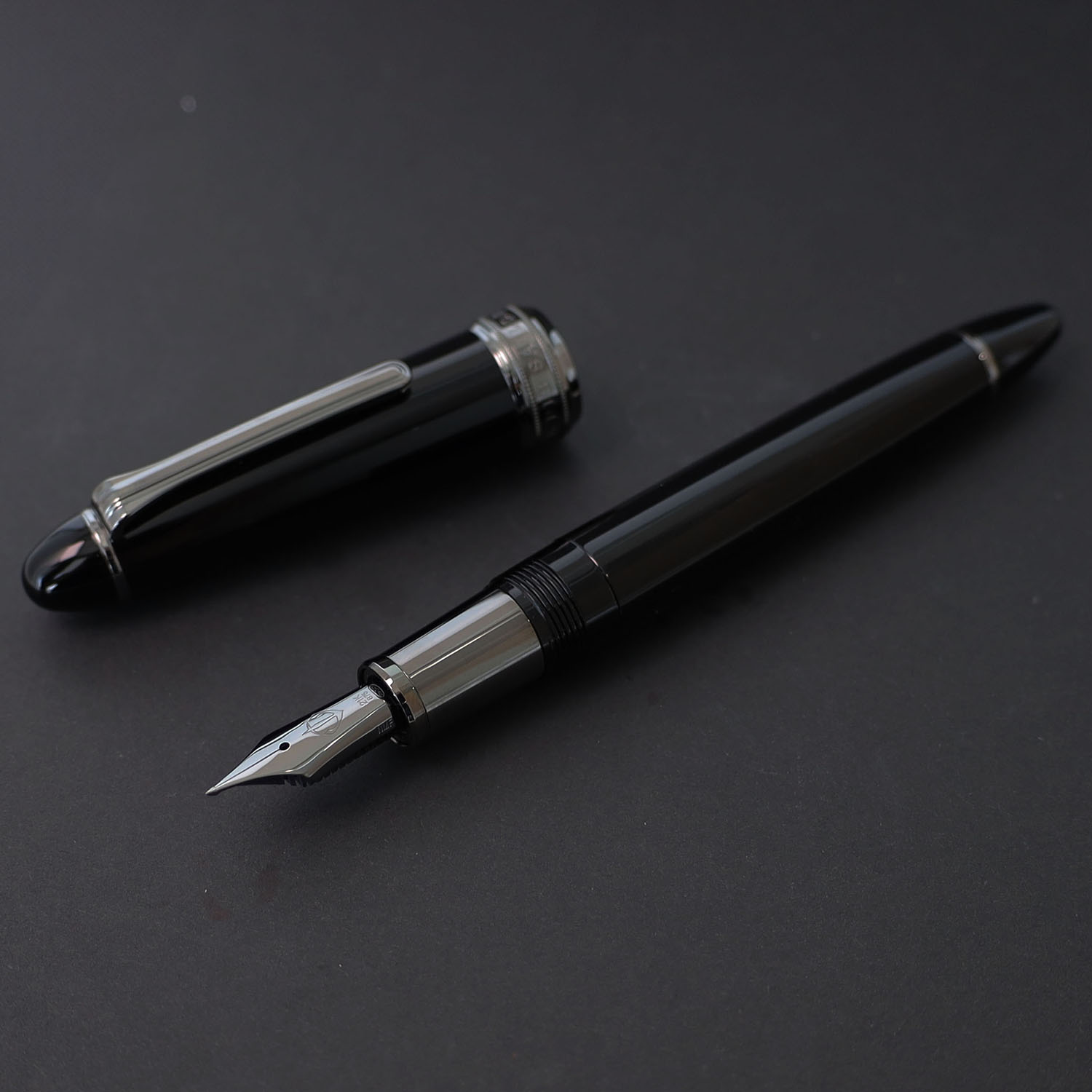 Sailor 1911L Black BT Naginata Togi Stylo plume