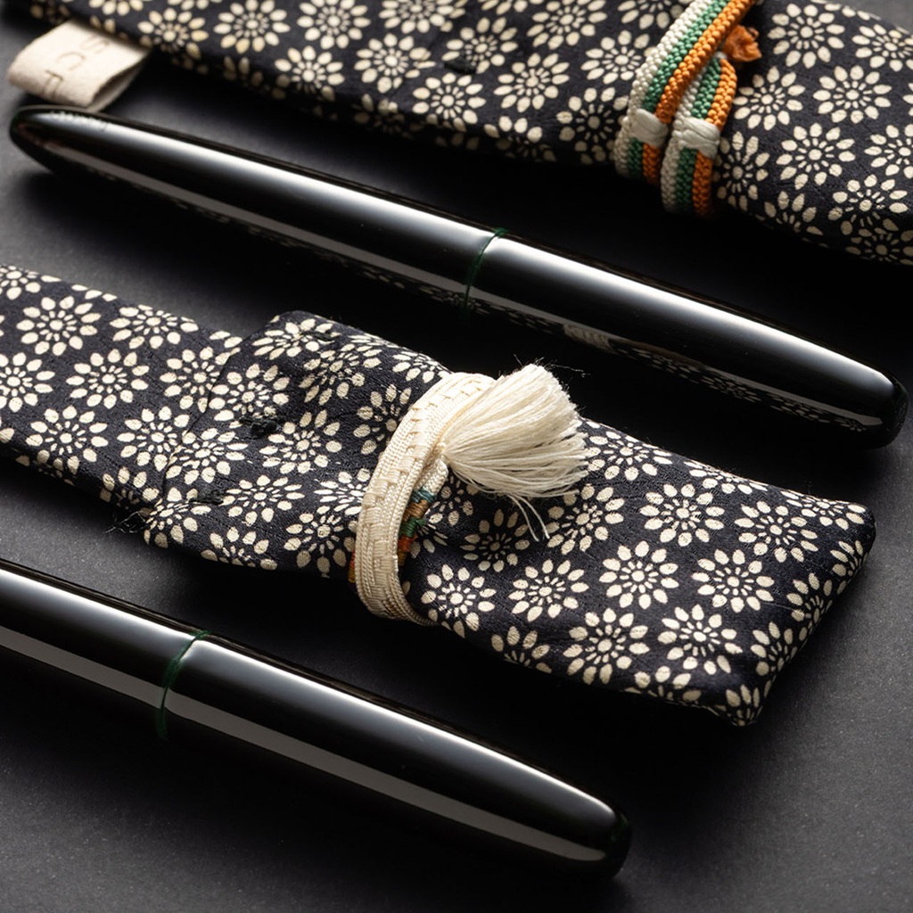 Scribo Piuma Urushi Tamenuri Hane Kuro GT Fountain pen Scribo Piuma Urushi Tamenuri Hane Kuro GT Fountain pen