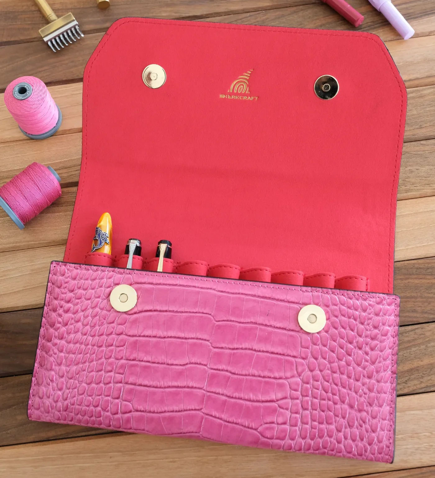 Sharkcraft Octopus Croco Pink Pen Pouch (9-teilig)