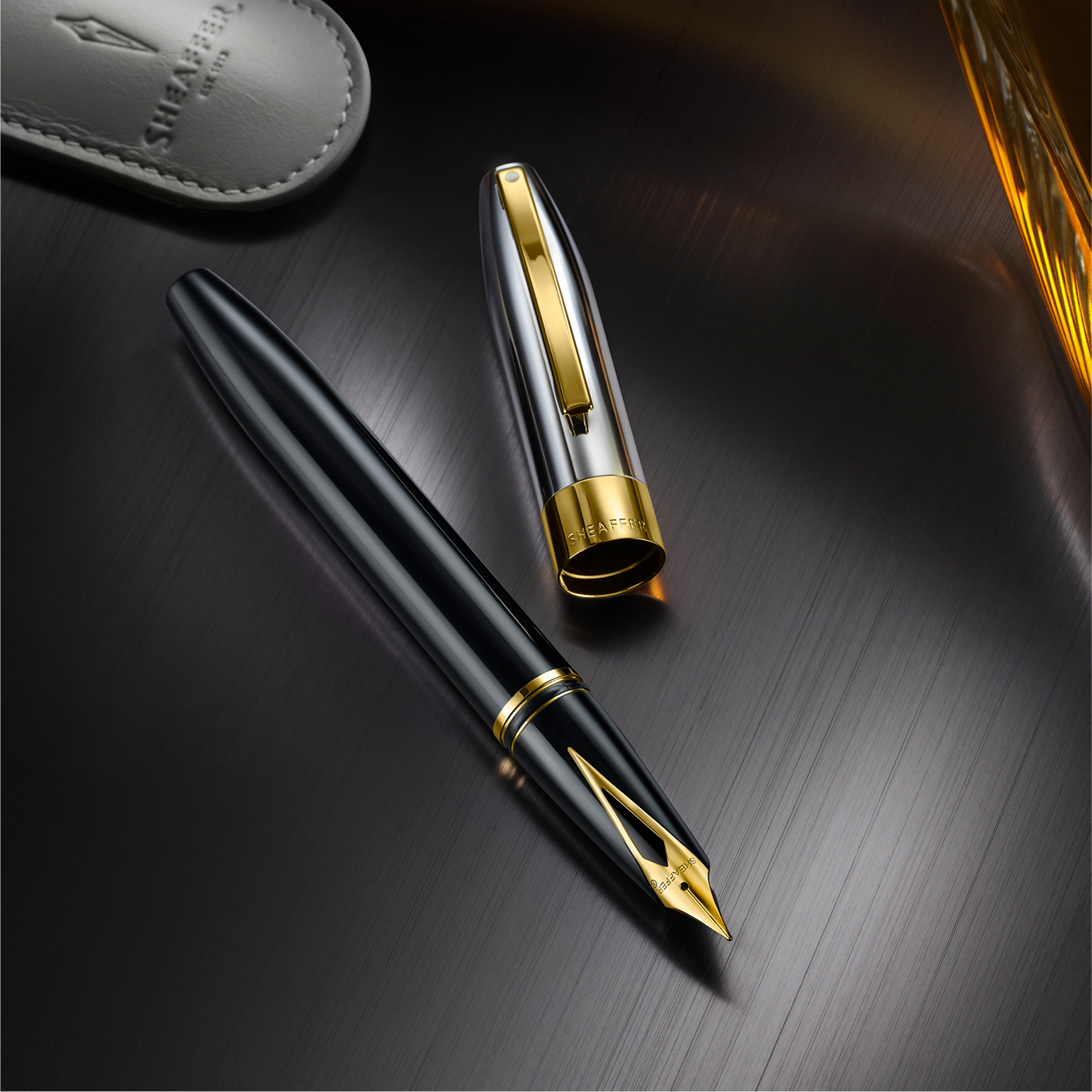 Sheaffer Legacy Heritage Black Laque and Chrome Cap GT Stylo Plume